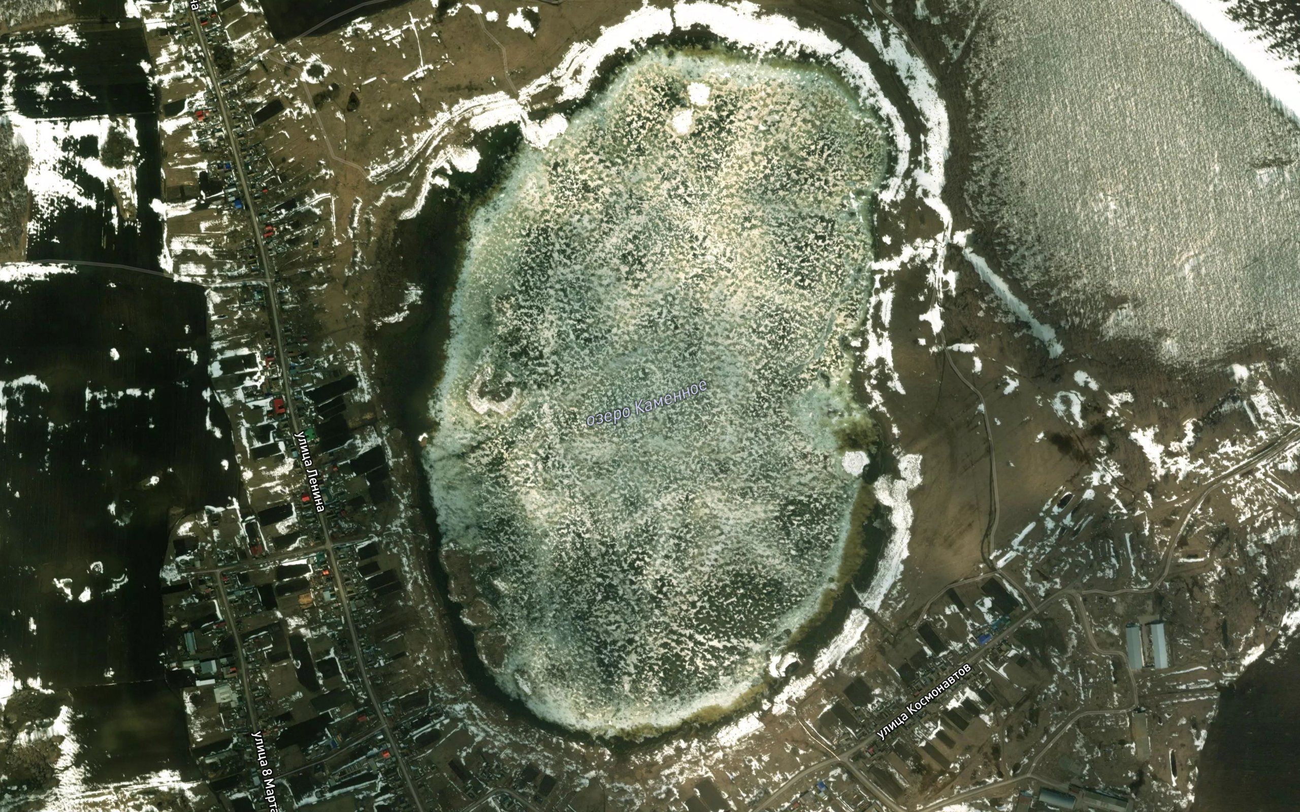 Ozero Kamennoye