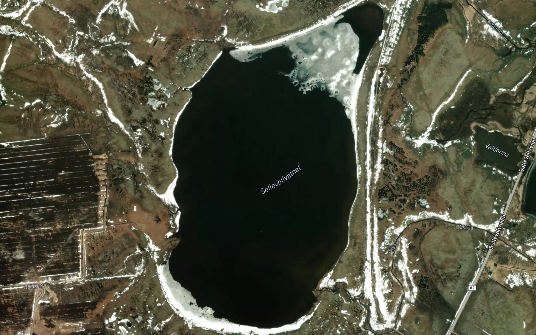 Satellite map of the Sellevollvatnet