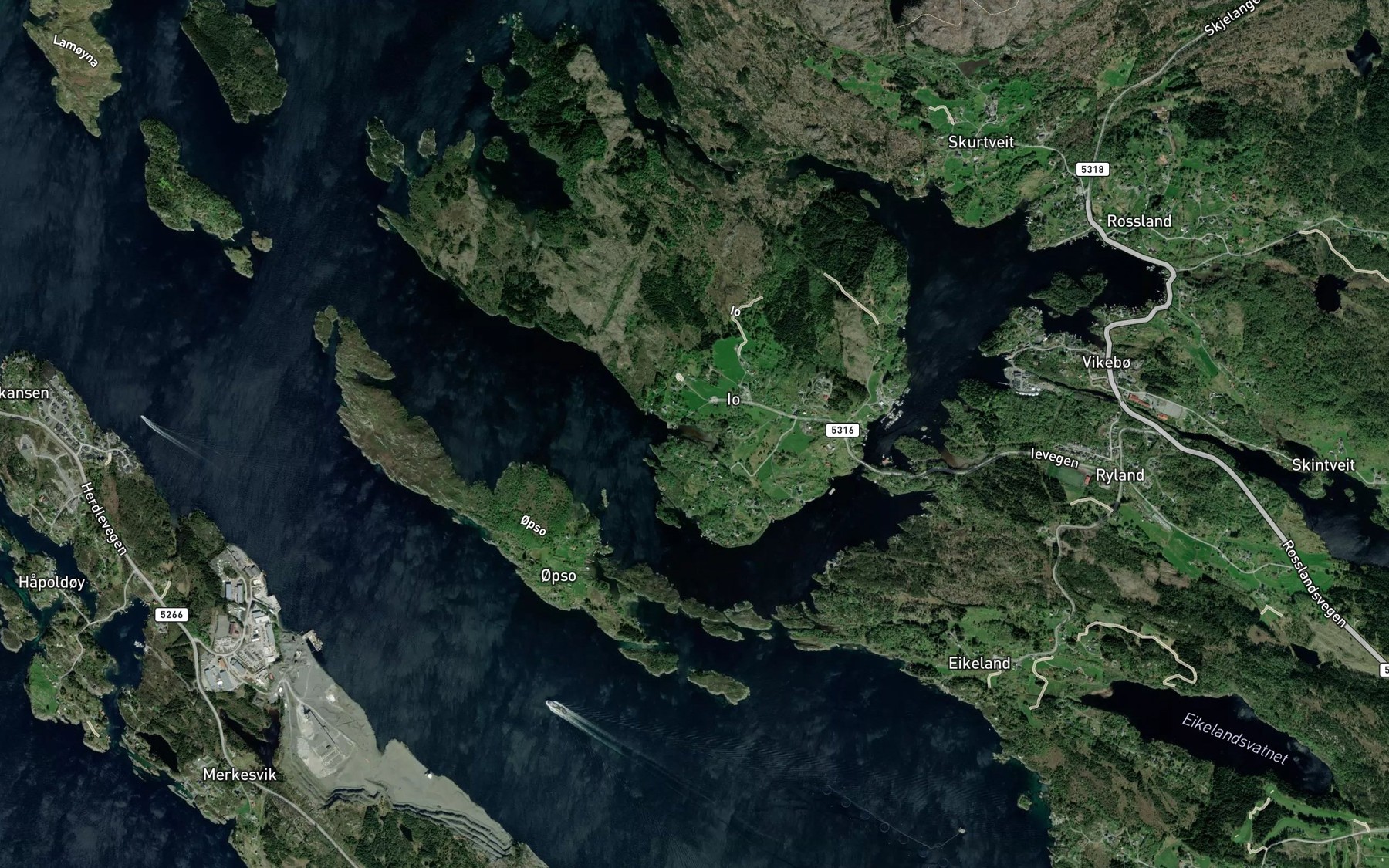 Satellite map of the Leirastraumen