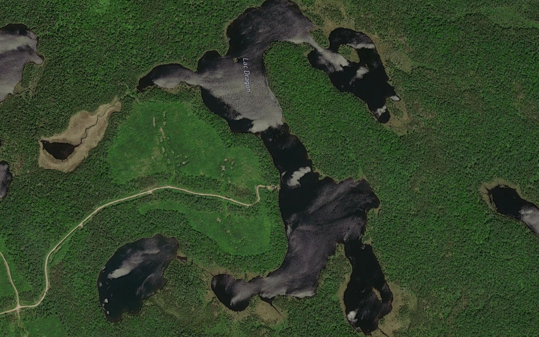 Satellite map of the Lac Dragon