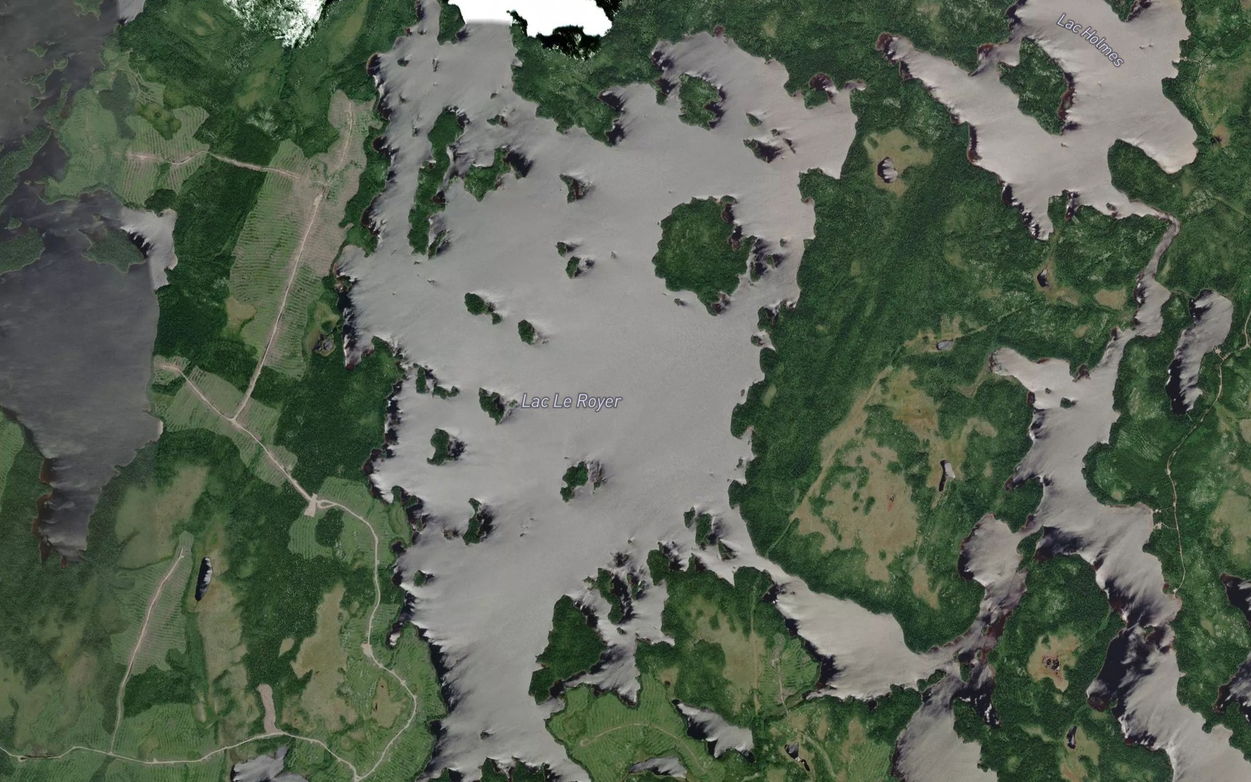 Satellite map of the Lacs Obatogamau