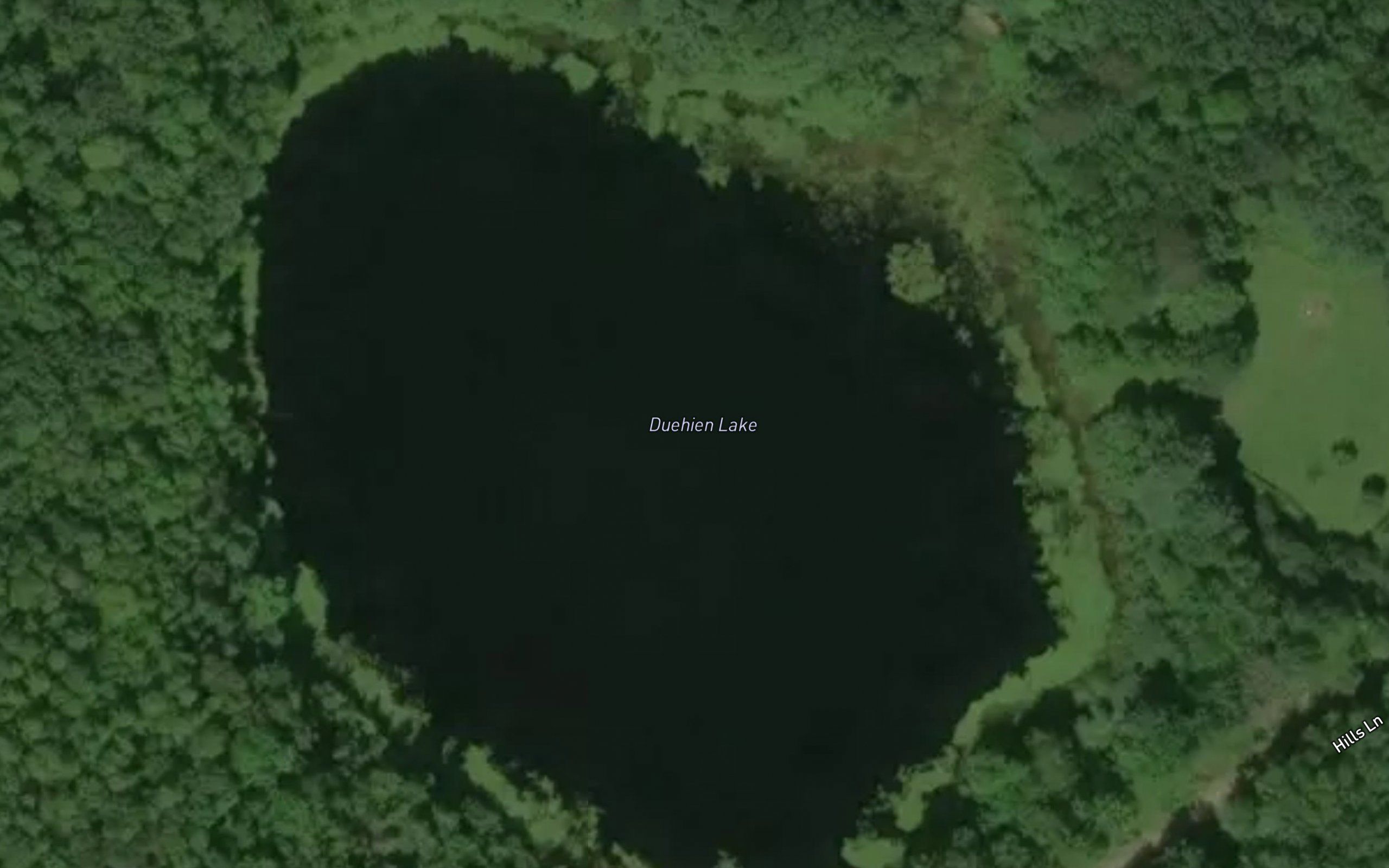 Duchien Lake