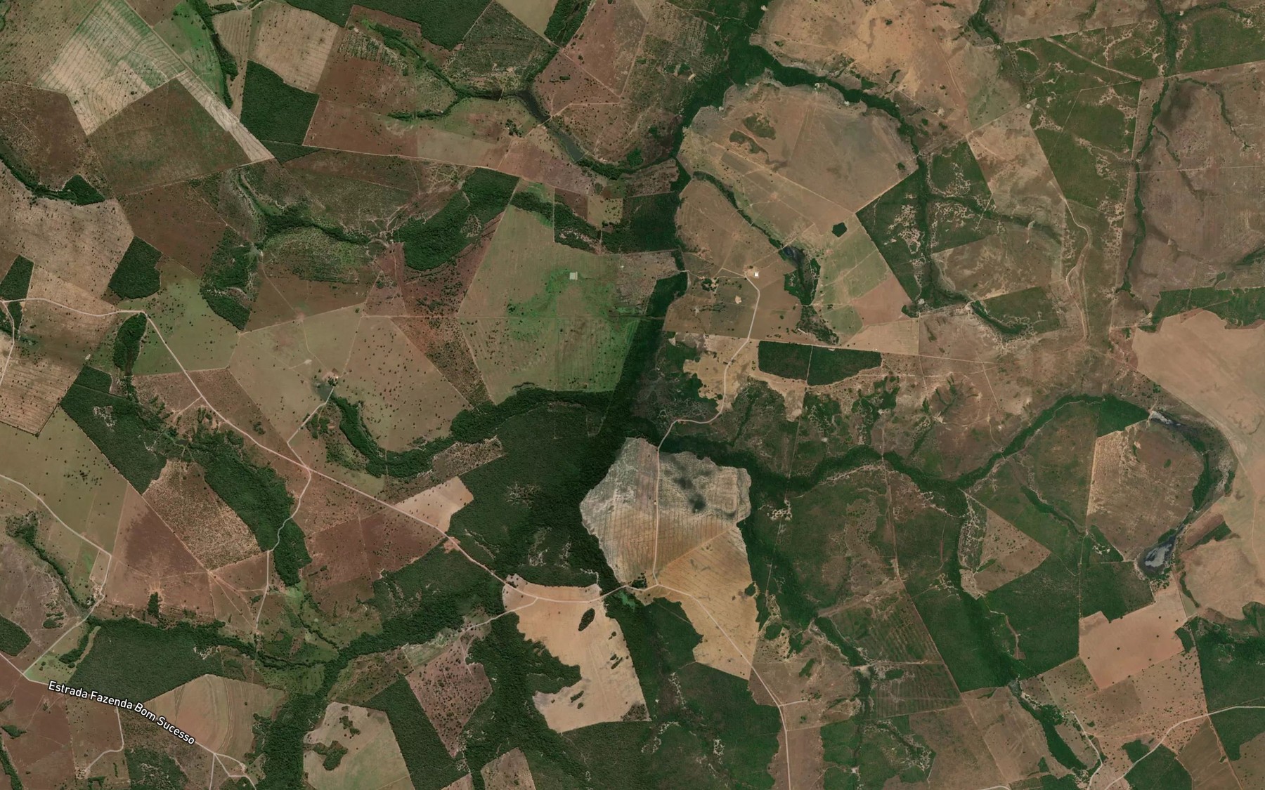 Satellite map of the Corrego Lagoa do Bicho