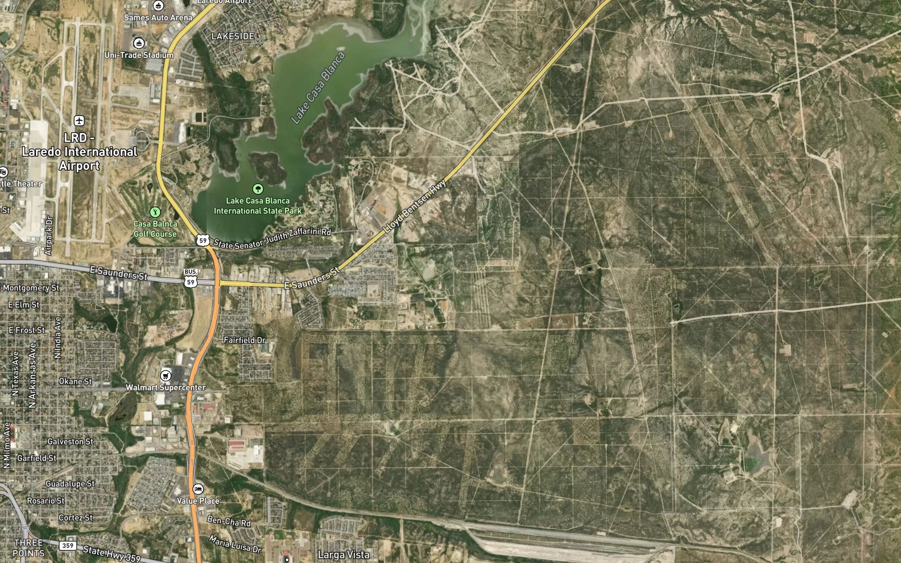 Satellite map of the Leo Flores Lake