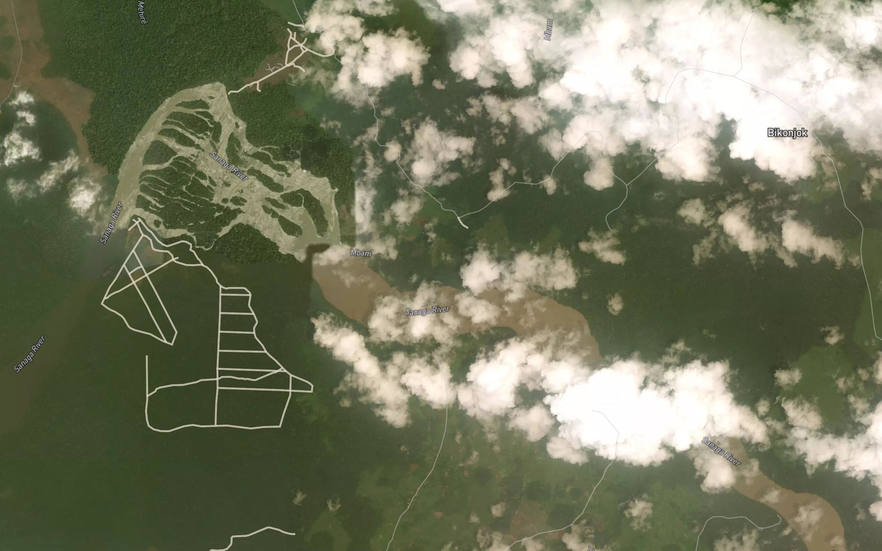 Satellite map of the Mbang