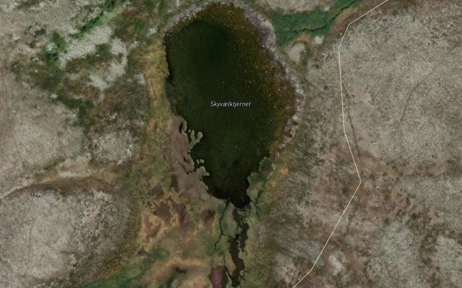 Satellite map of the Skyvaelktjonna