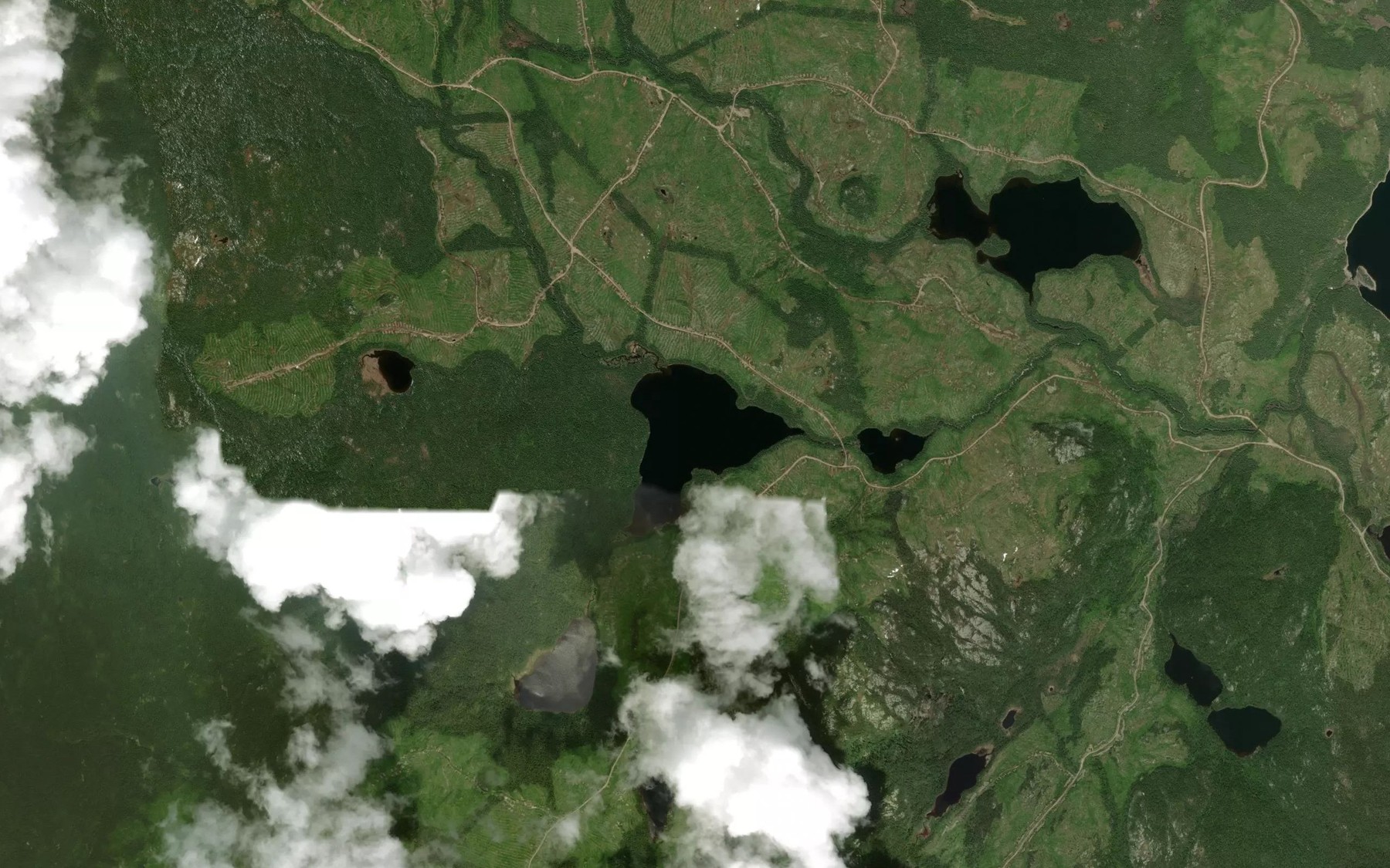 Satellite map of the Lac aux Reflets de Fer