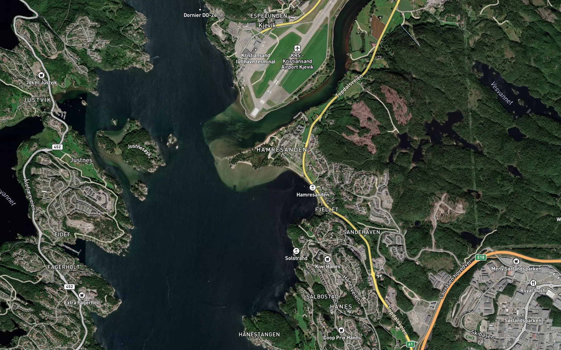 Satellite map of the Hamresandenbukta