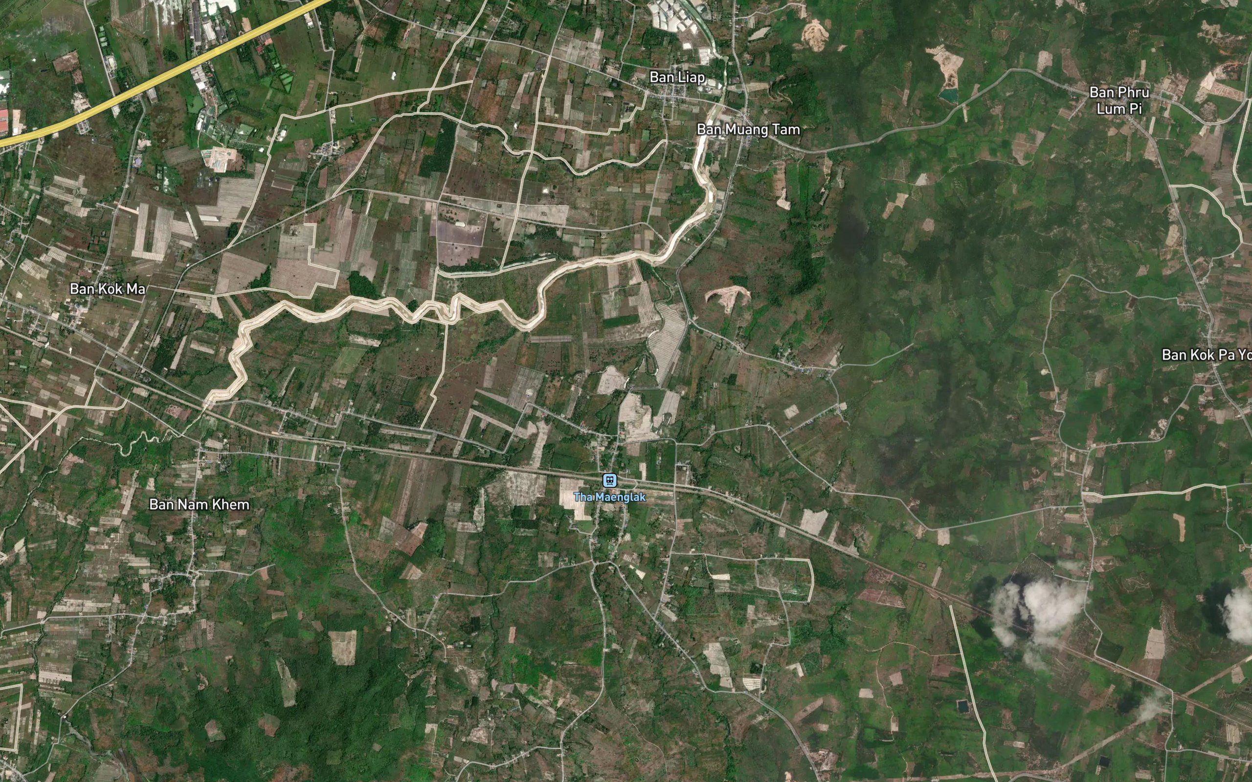 Khlong Ban Tha Maenglak
