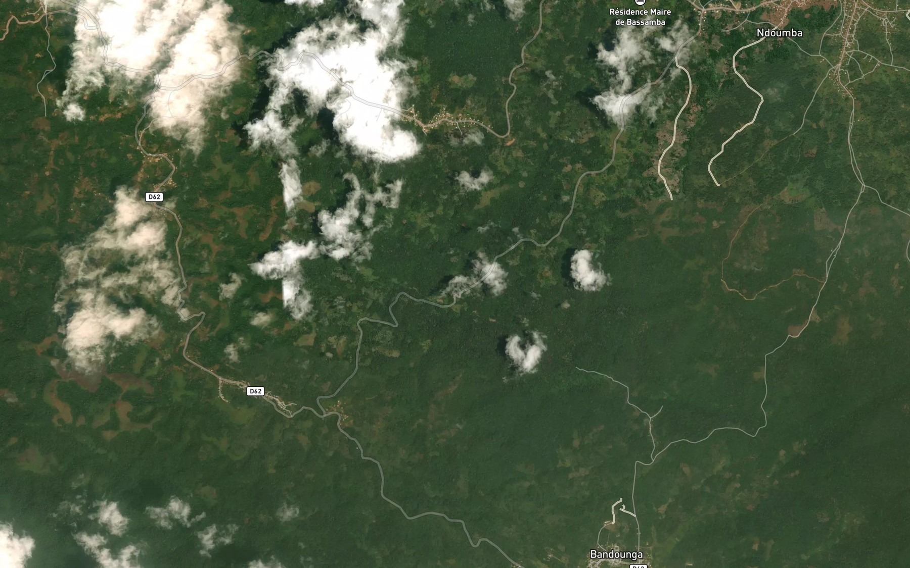 Satellite map of the Nze