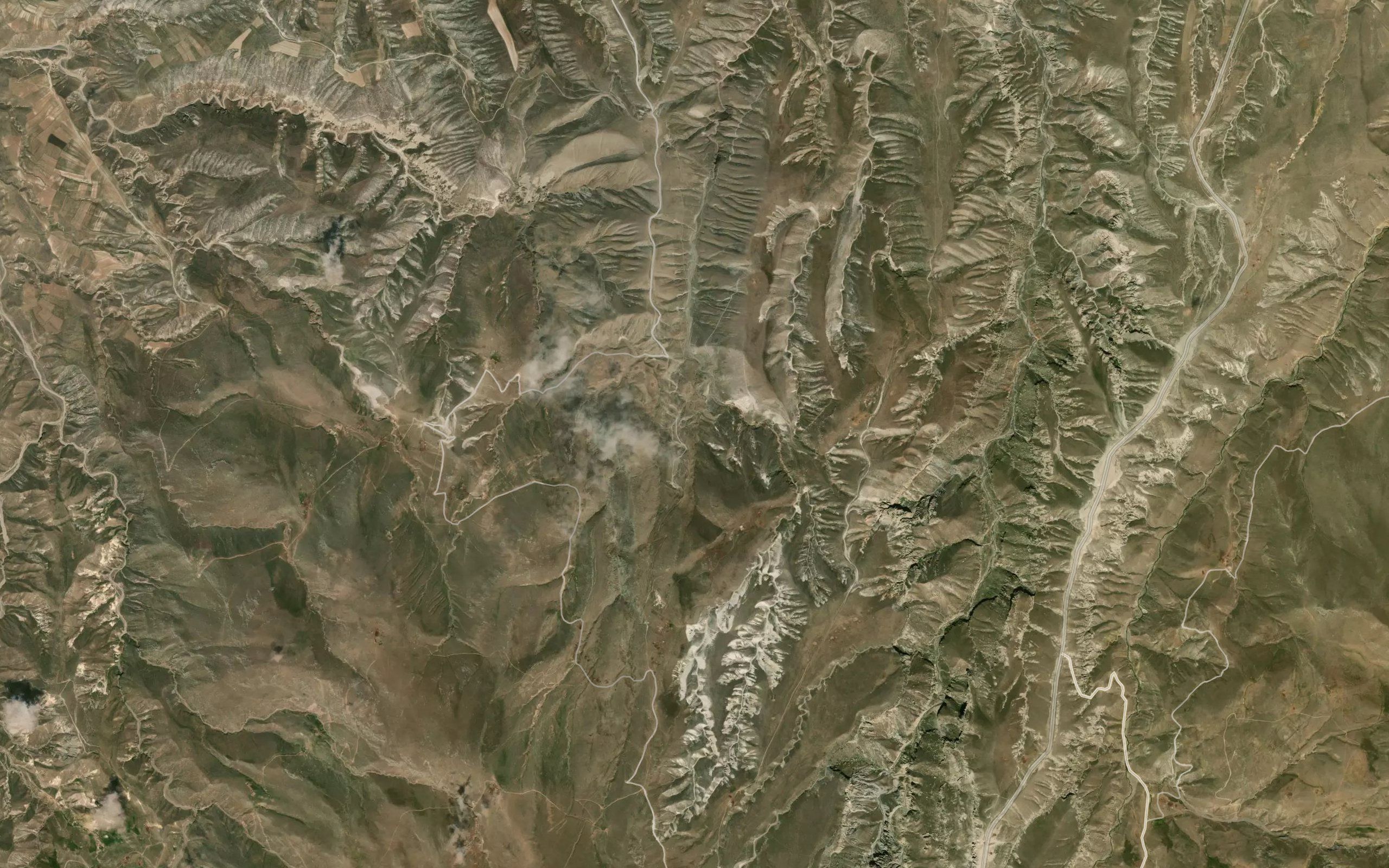 Cheshmeh-ye Leyghin Su'i