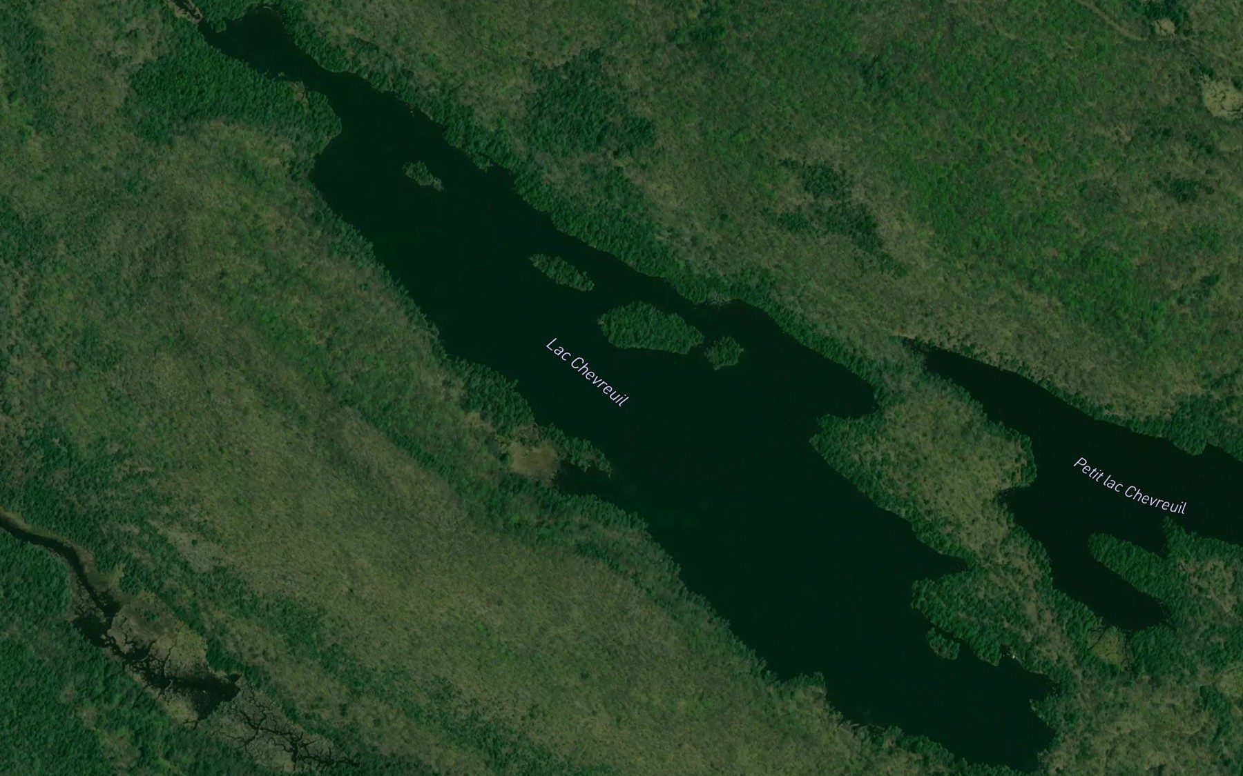Satellite map of the Lac Chevreuil