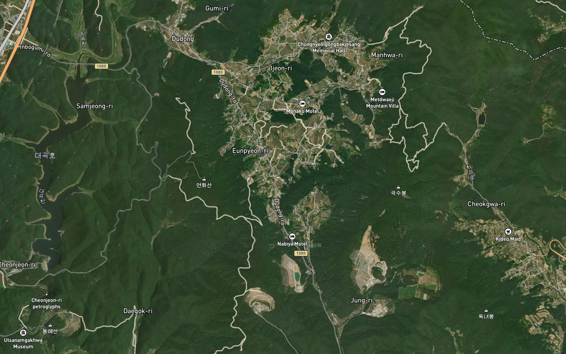 Satellite map of the Wondeulmot
