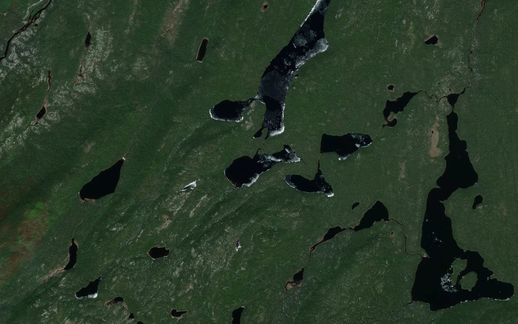 Satellite map of the Lac des Bouleaux