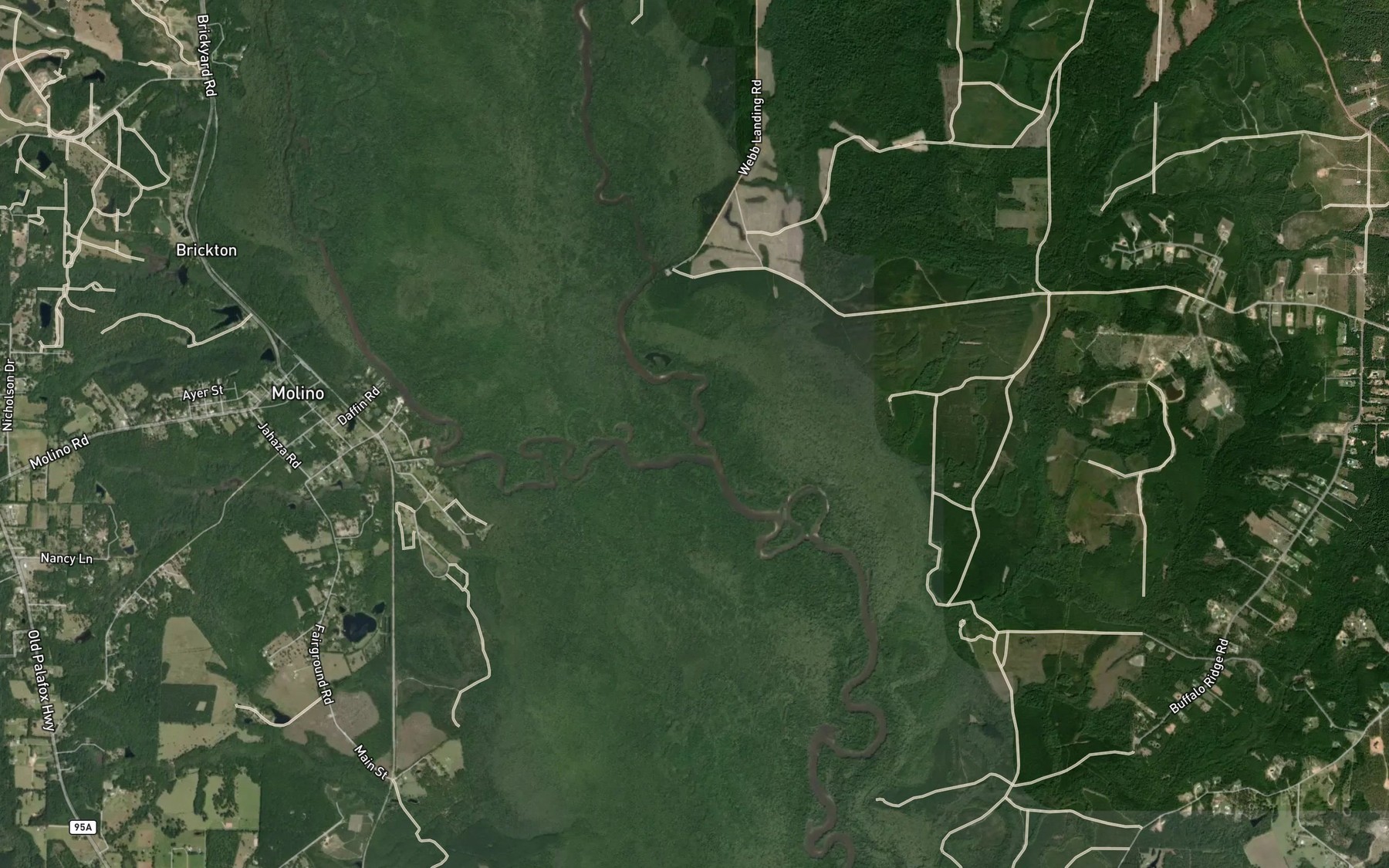Satellite map of the Gargoyle Lake