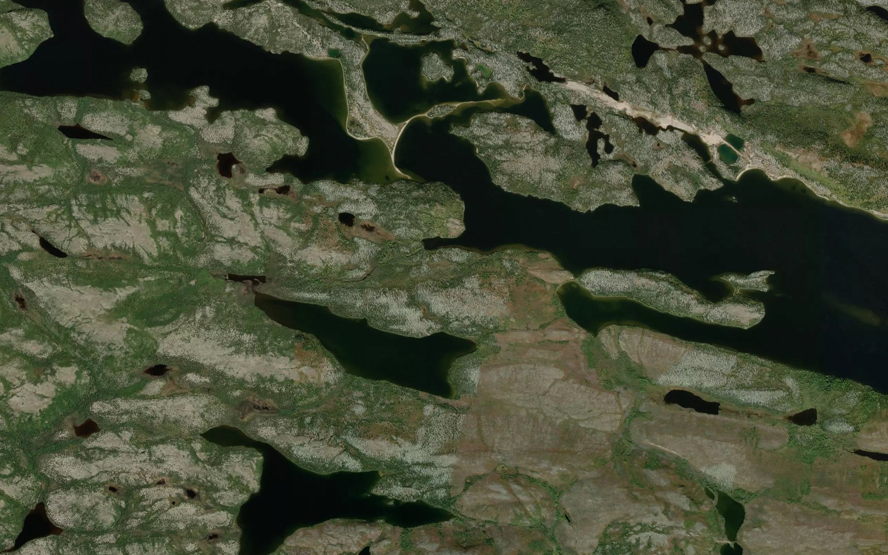 Satellite map of the Passe Aupiyakauch