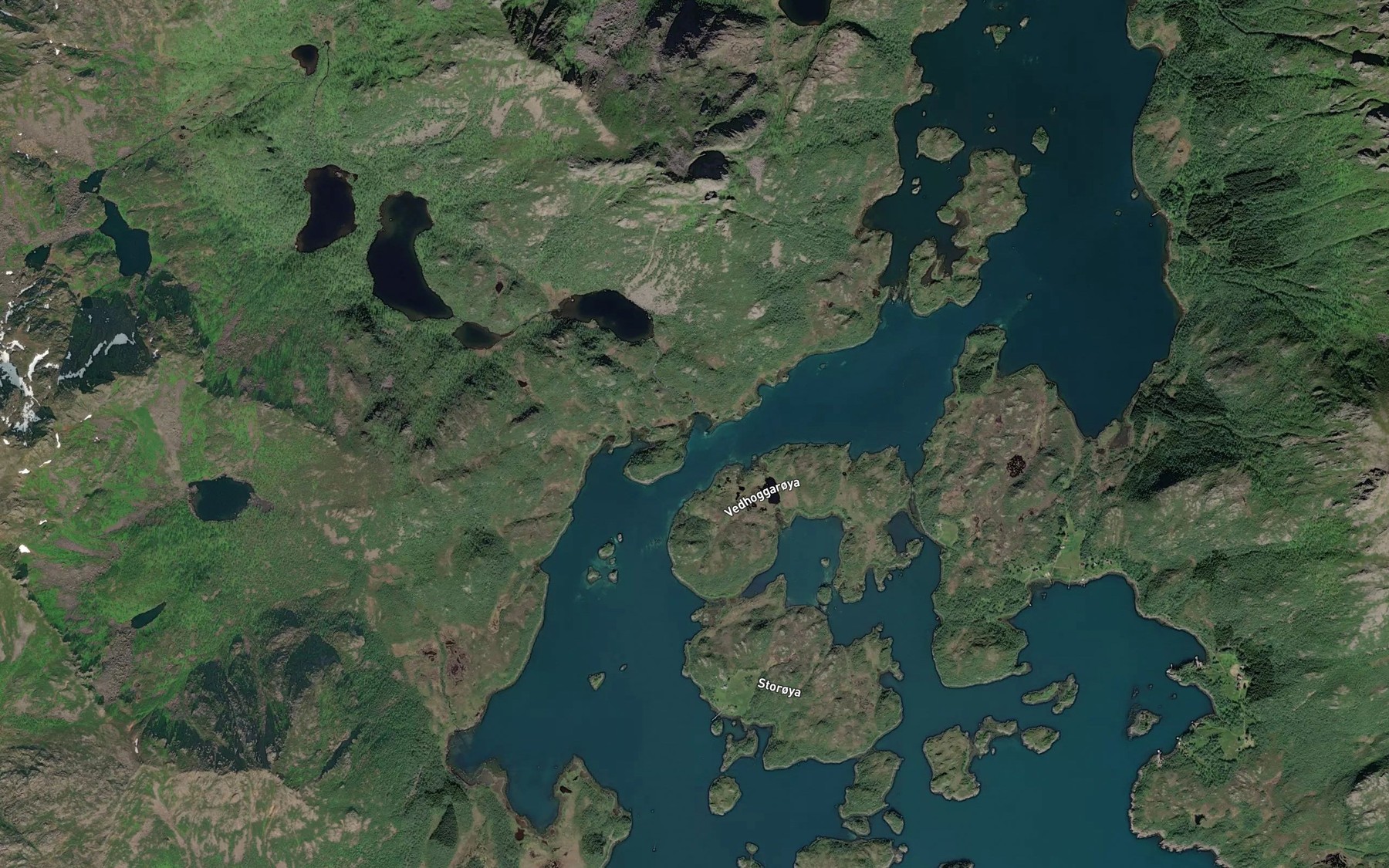 Satellite map of the Straumelvbukta