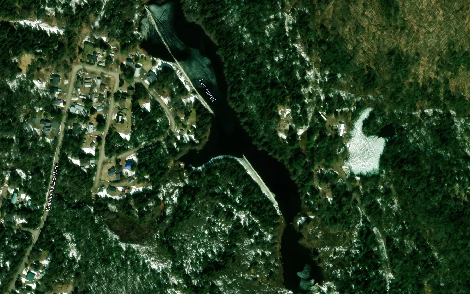 Satellite map of the Lac Harel
