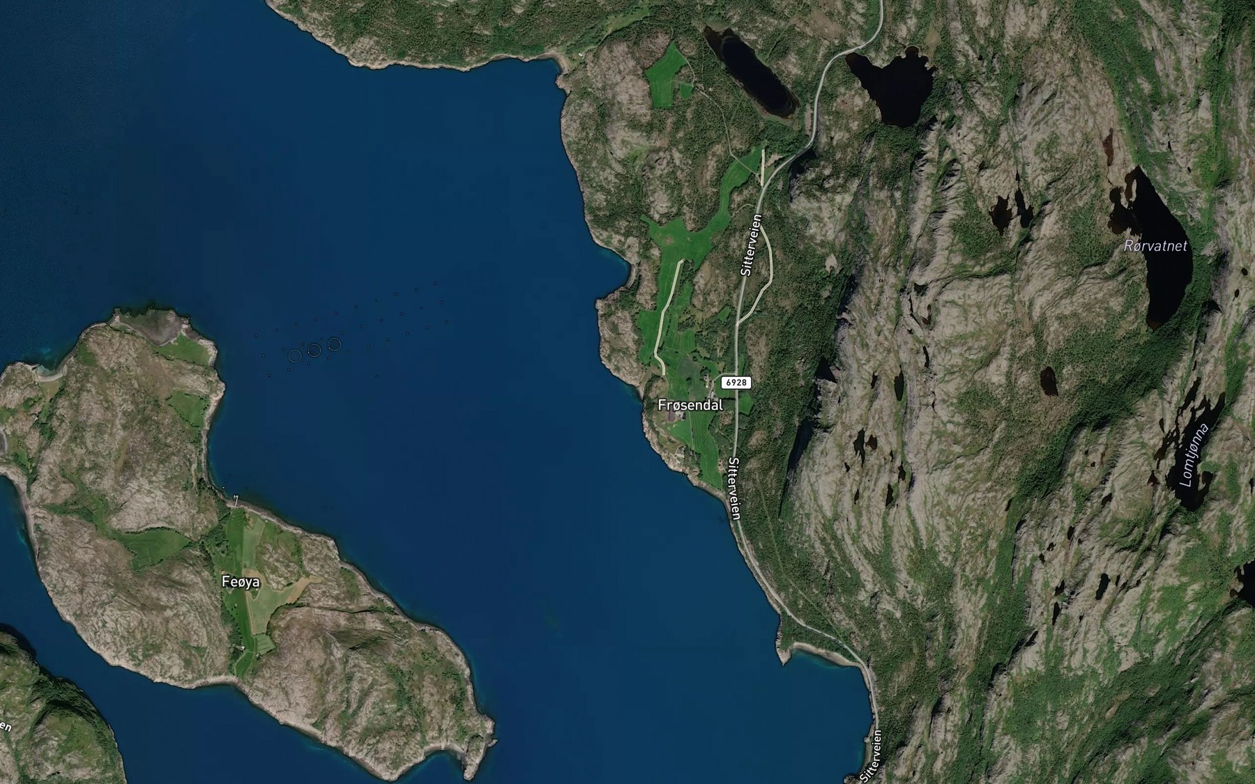 Satellite map of the Kvennavika