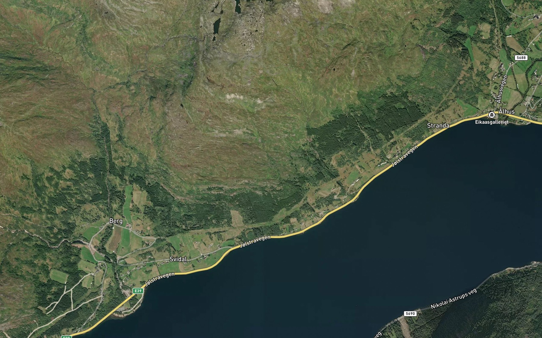 Satellite map of the Neselva