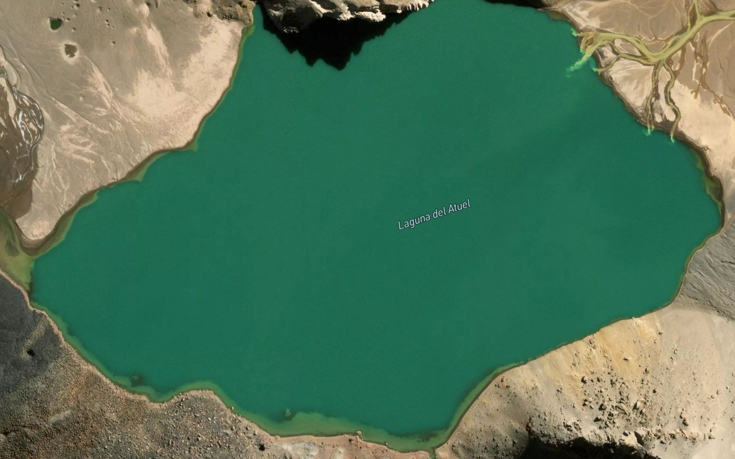Laguna del Atuel