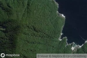 Cascada Bay