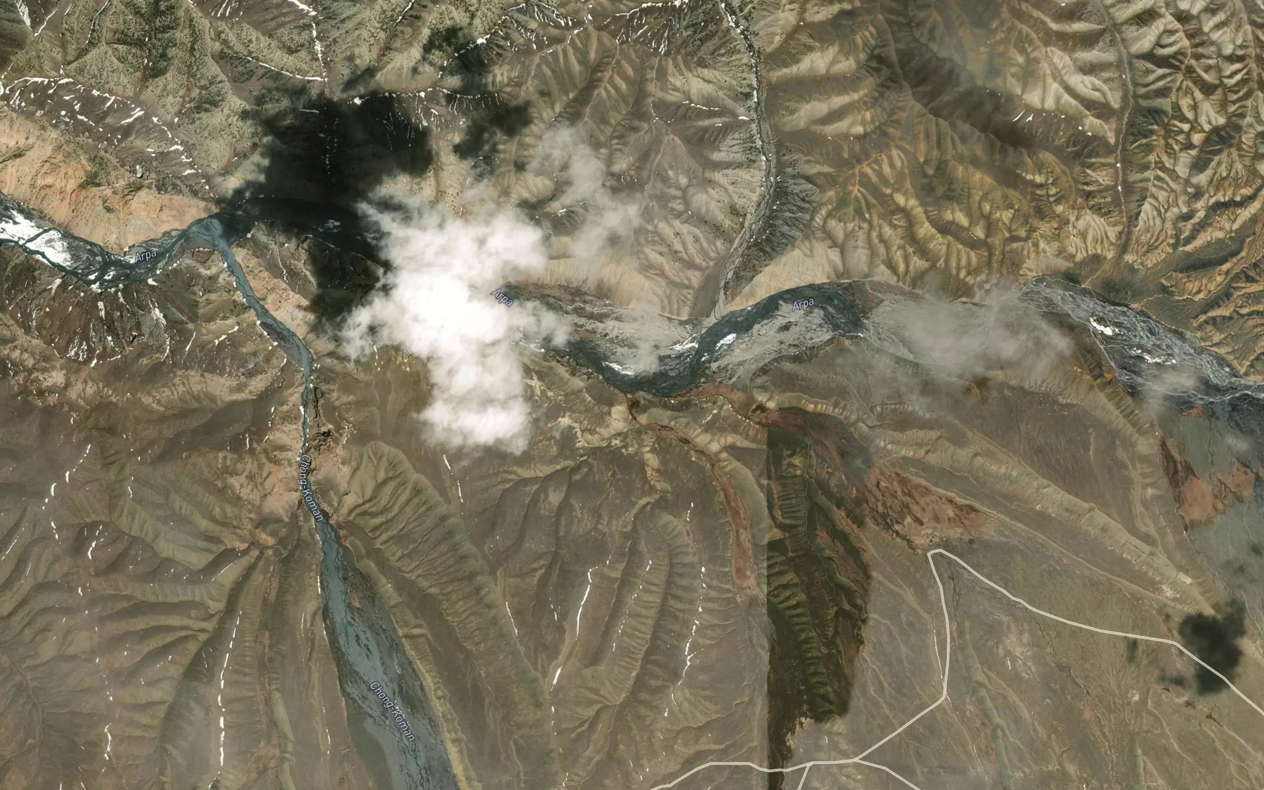 Satellite map of the Ichkesu