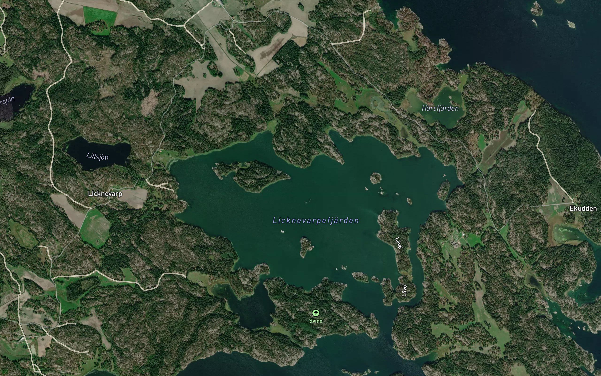 Licknevarpefjarden