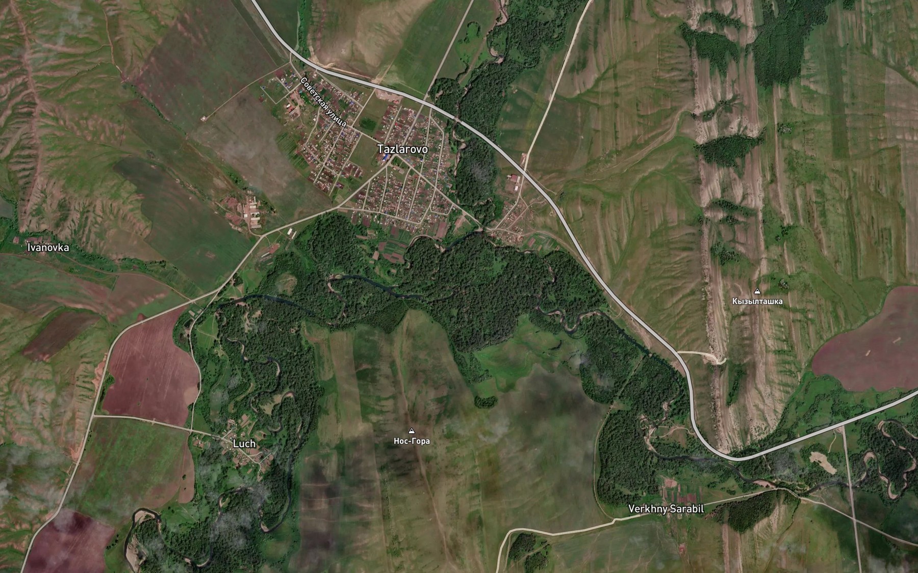 Satellite map of the Malaya Suren'
