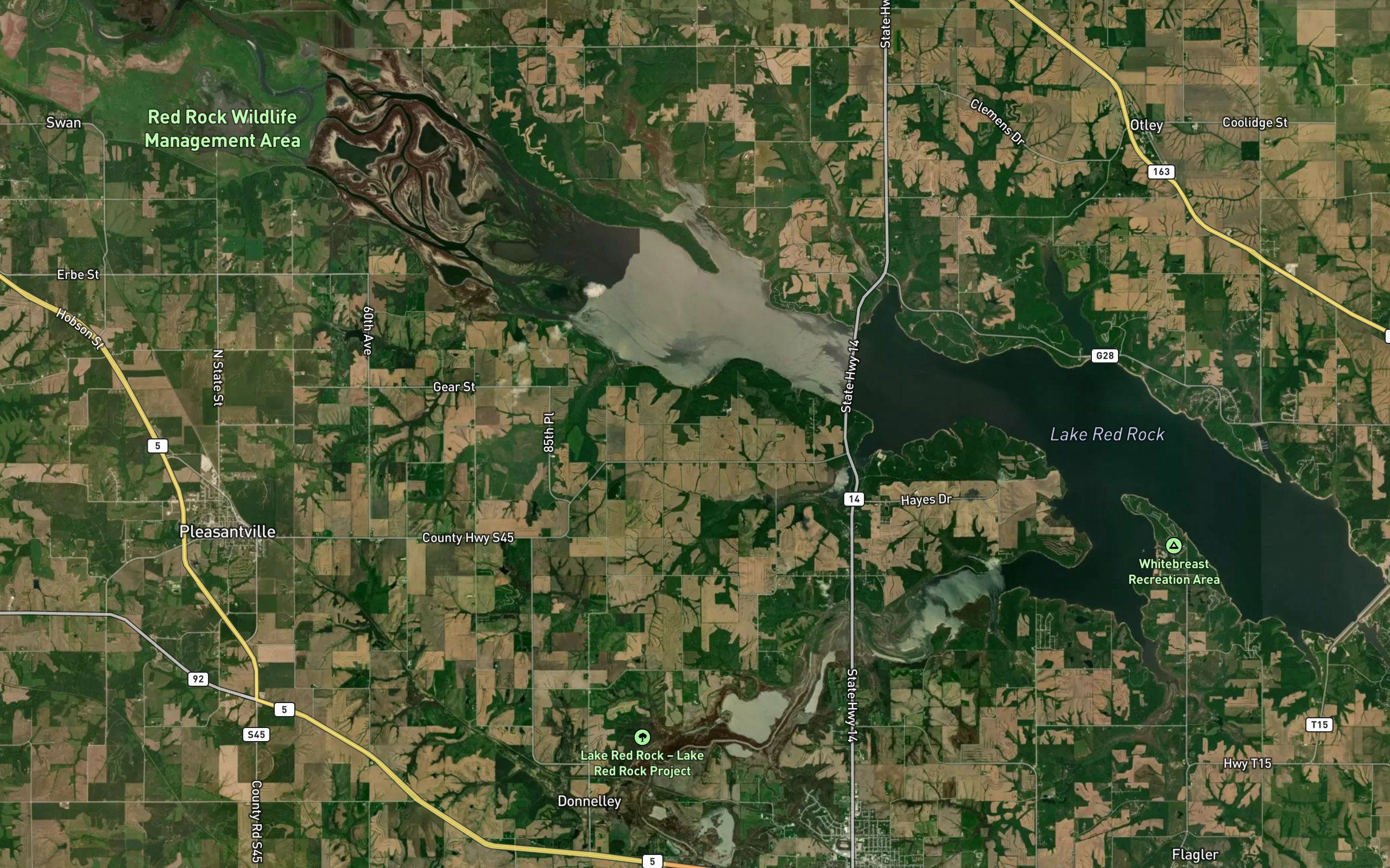 Lake Red Rock