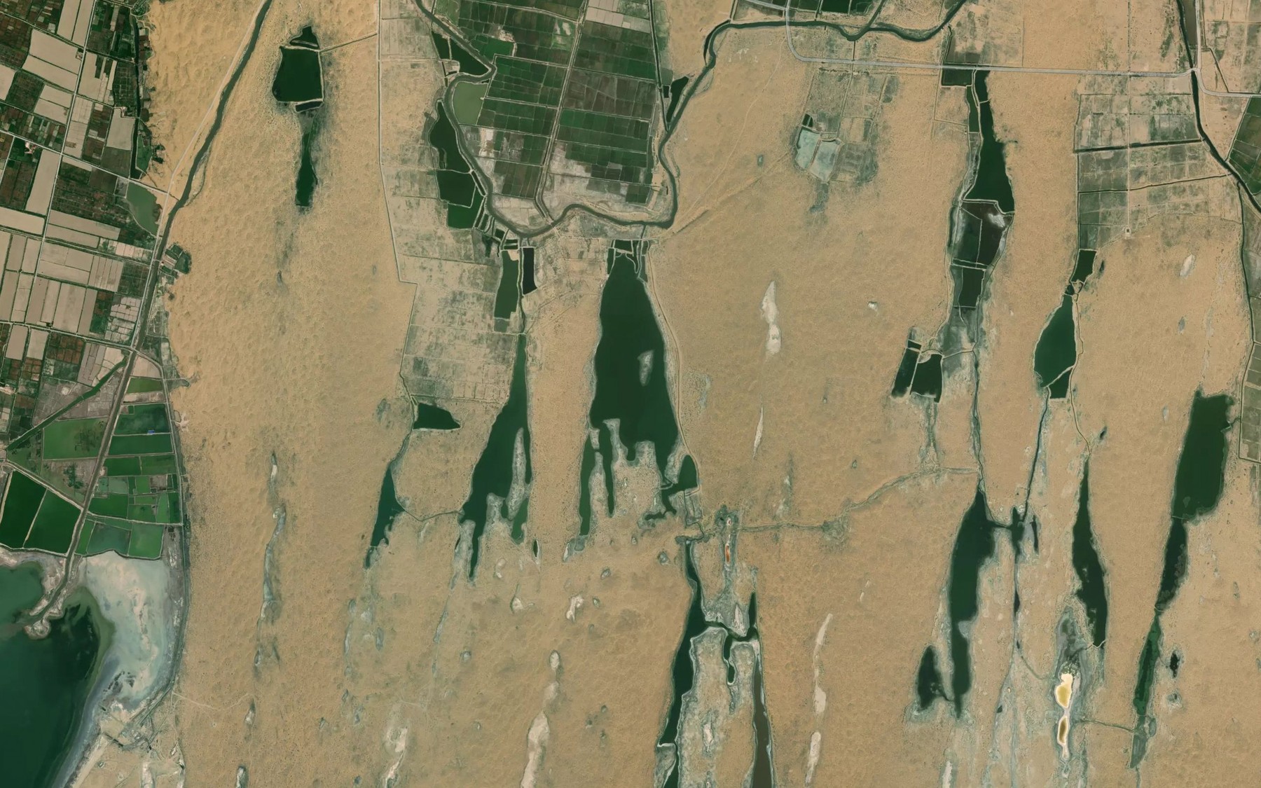 Satellite map of the Oblko'l Ko'li