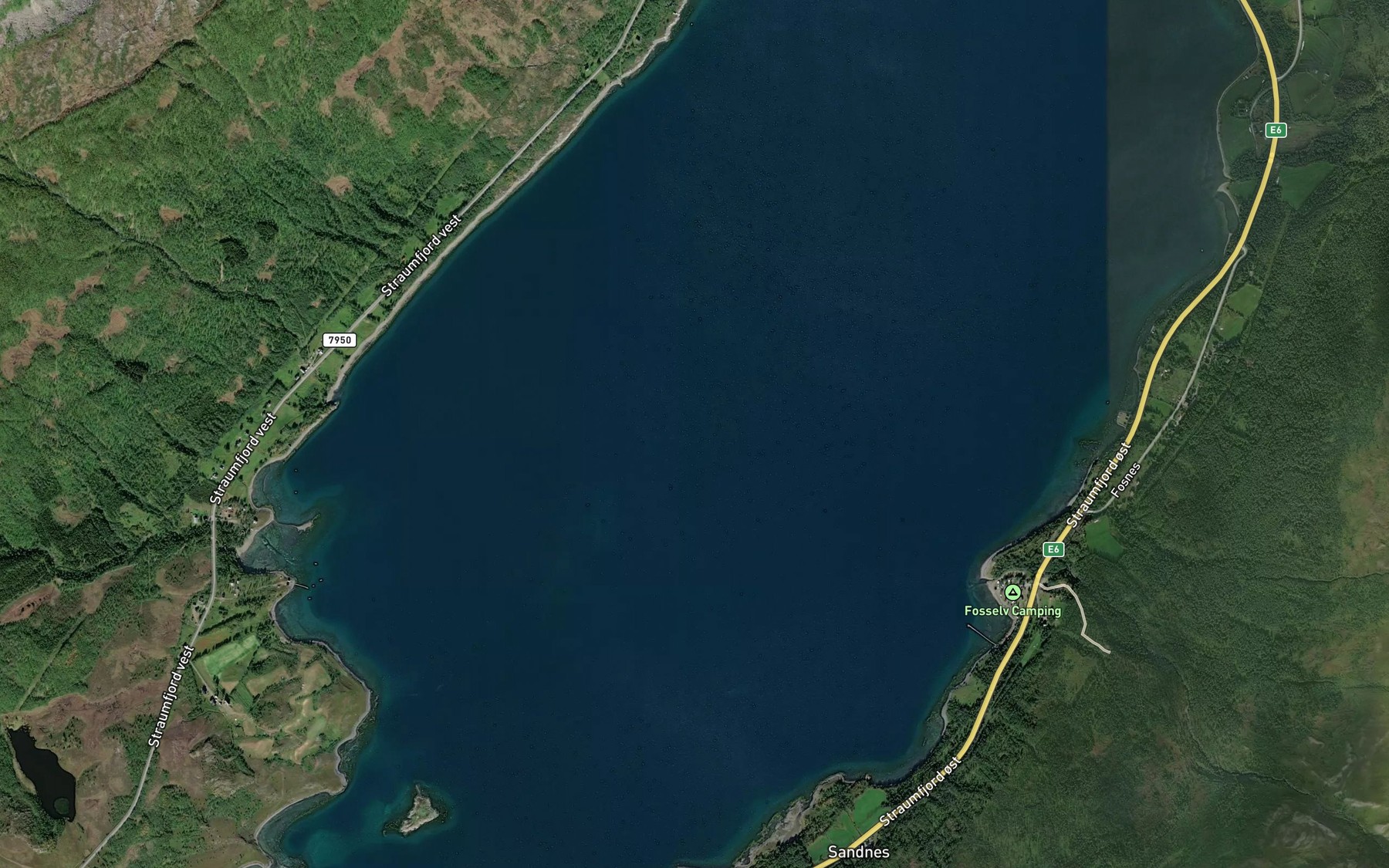 Satellite map of the Straumfjorden