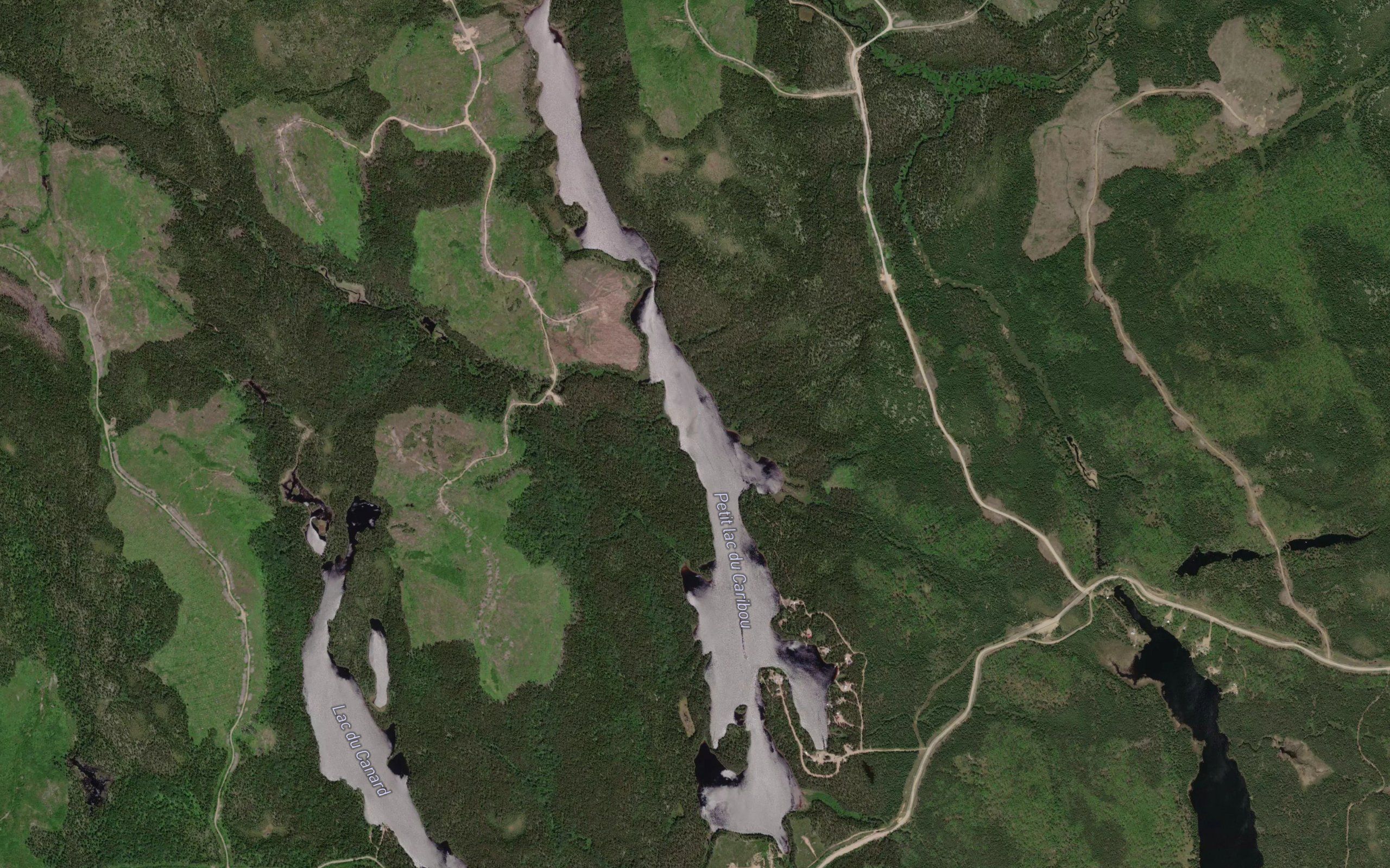 Petit lac du Caribou
