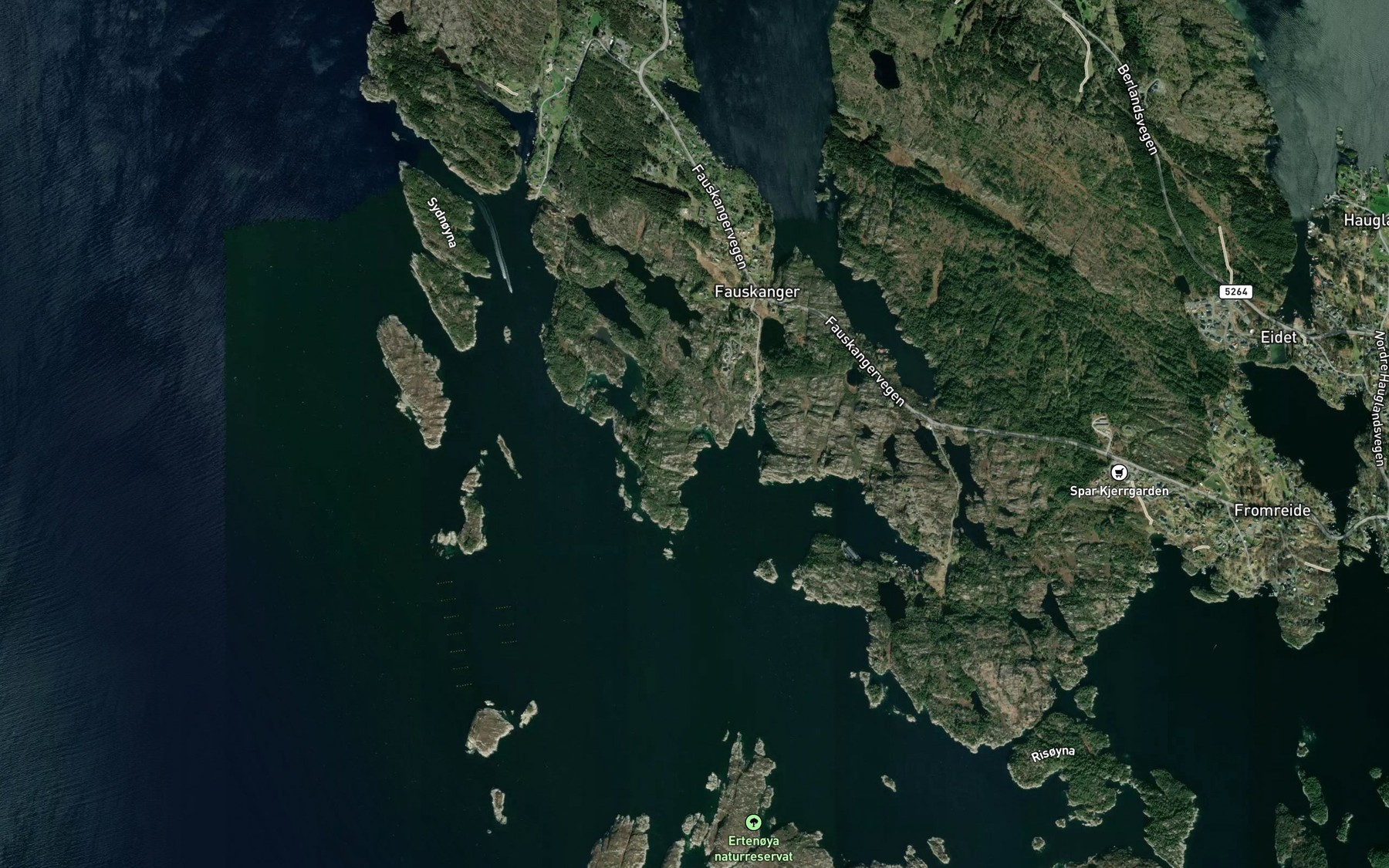 Satellite map of the Annfinnstoa