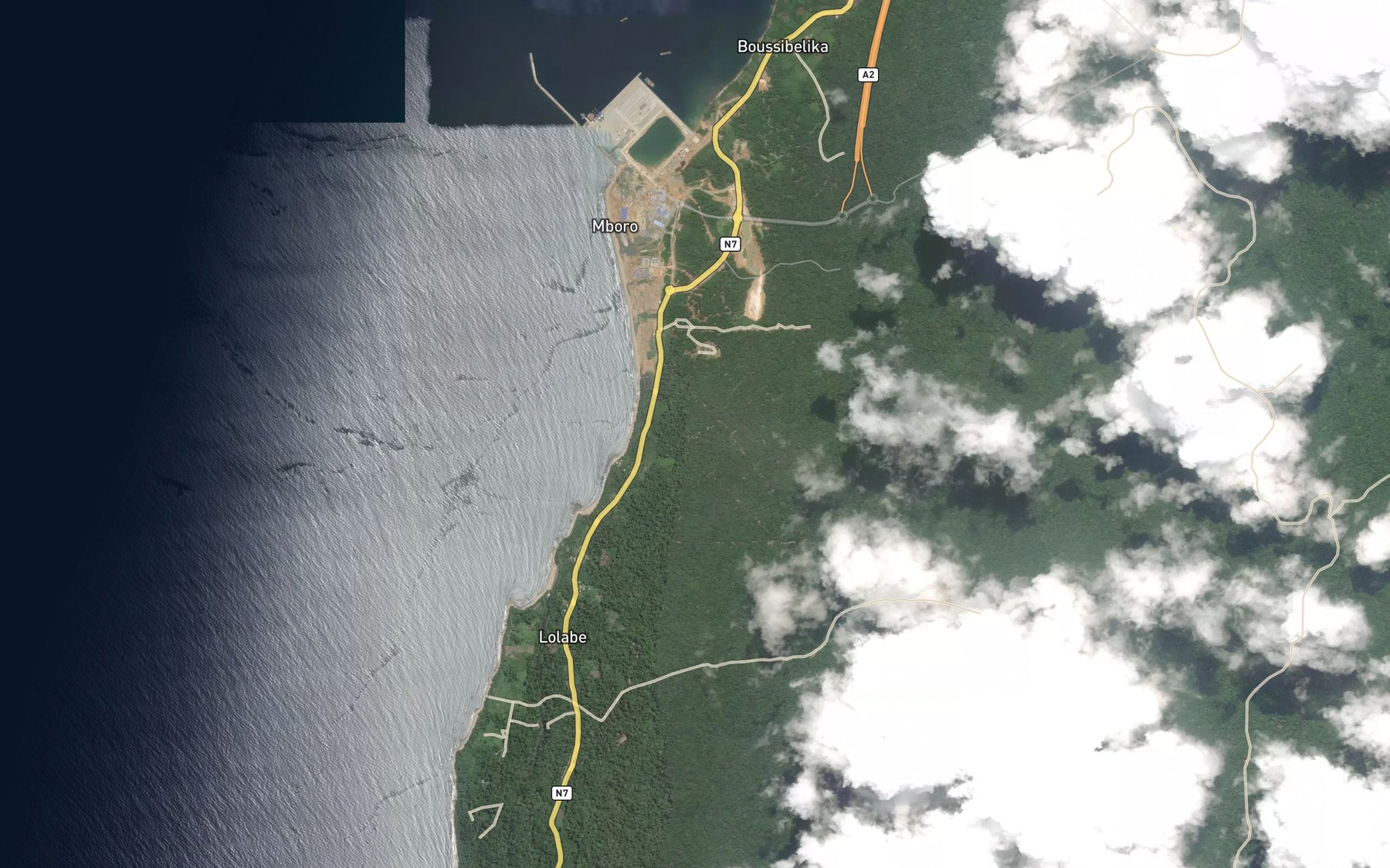 Satellite map of the Bombemgue