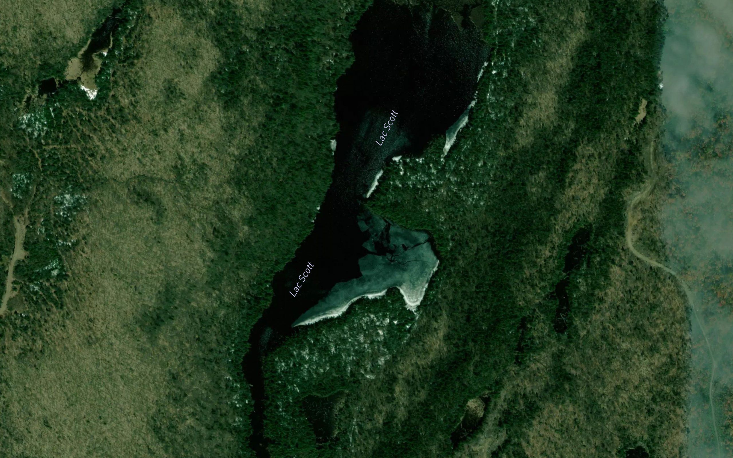 Lac Scott