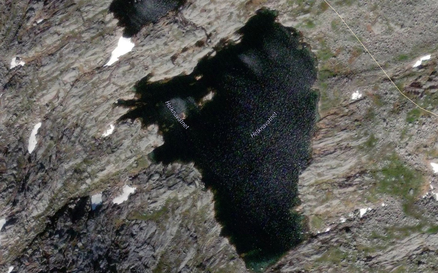 Satellite map of the Helknavatnet