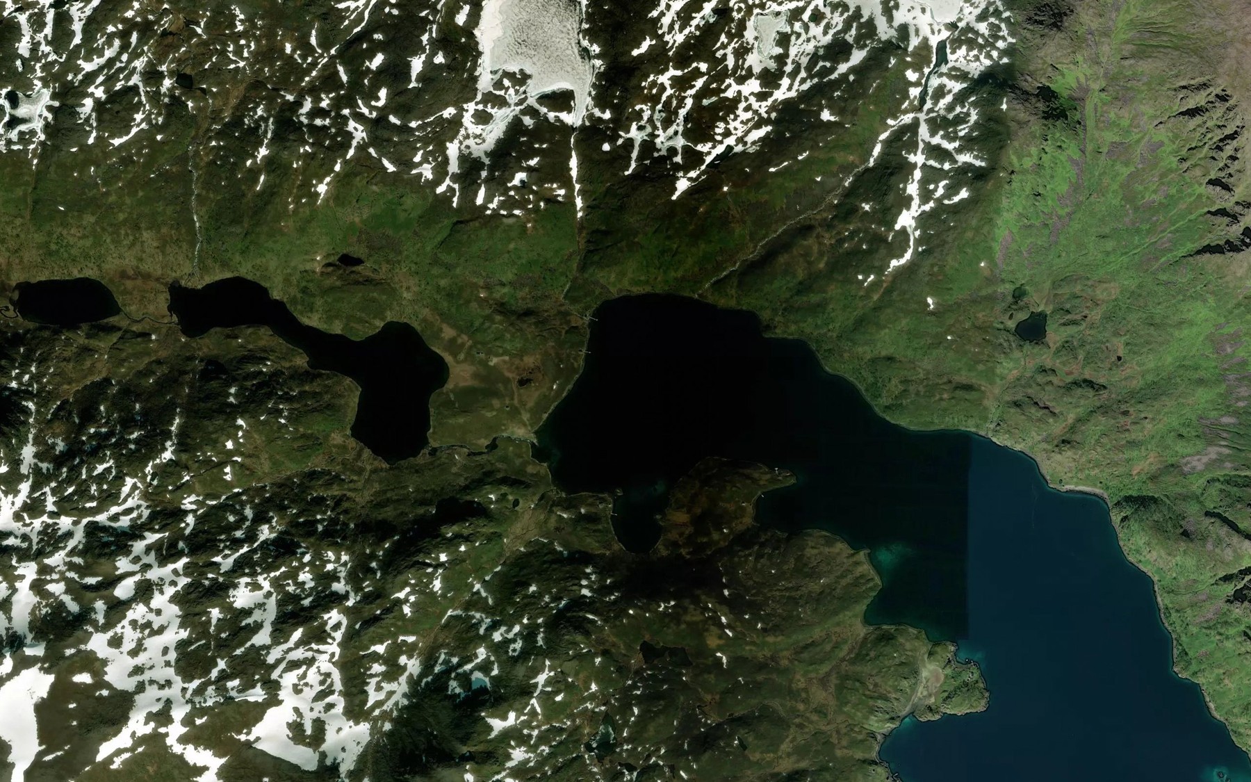 Satellite map of the Hamnefjordbotn