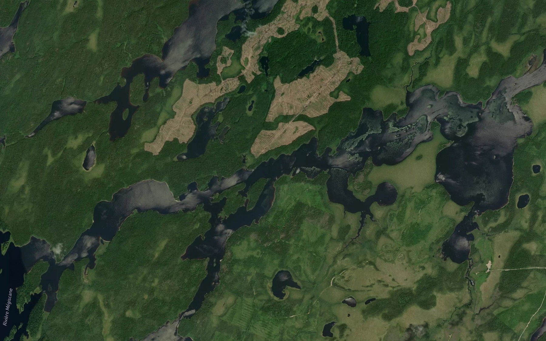 Satellite map of the Lac Ouiscatis