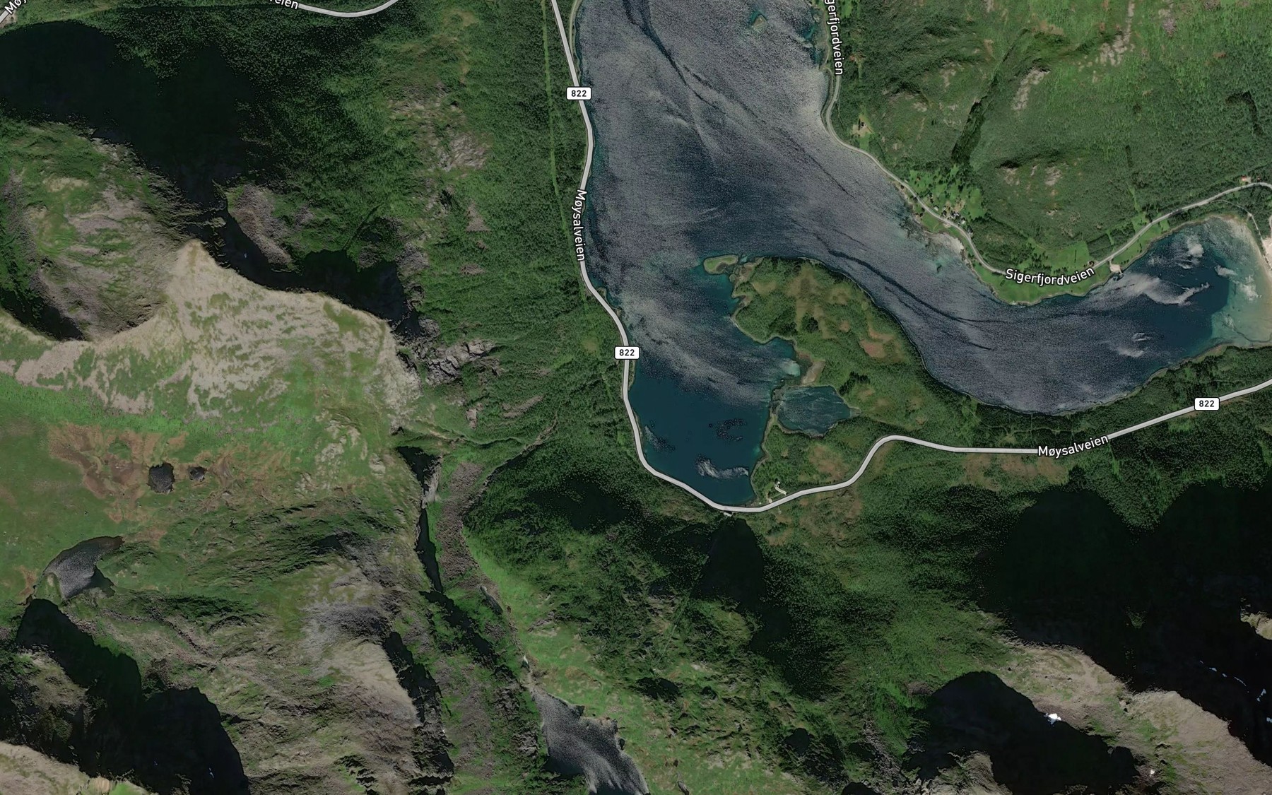 Satellite map of the Molnbukta