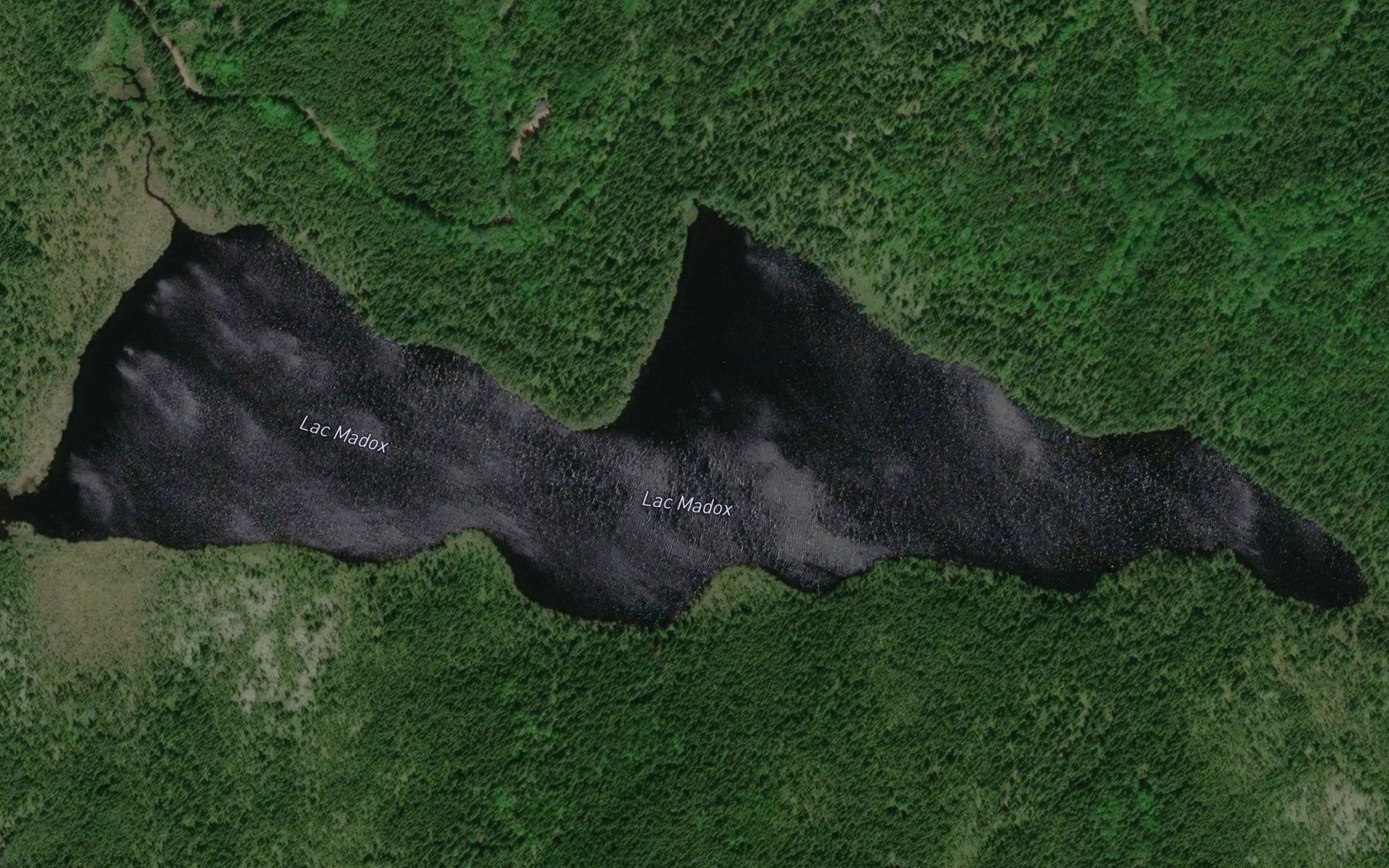 Satellite map of the Lac Madox