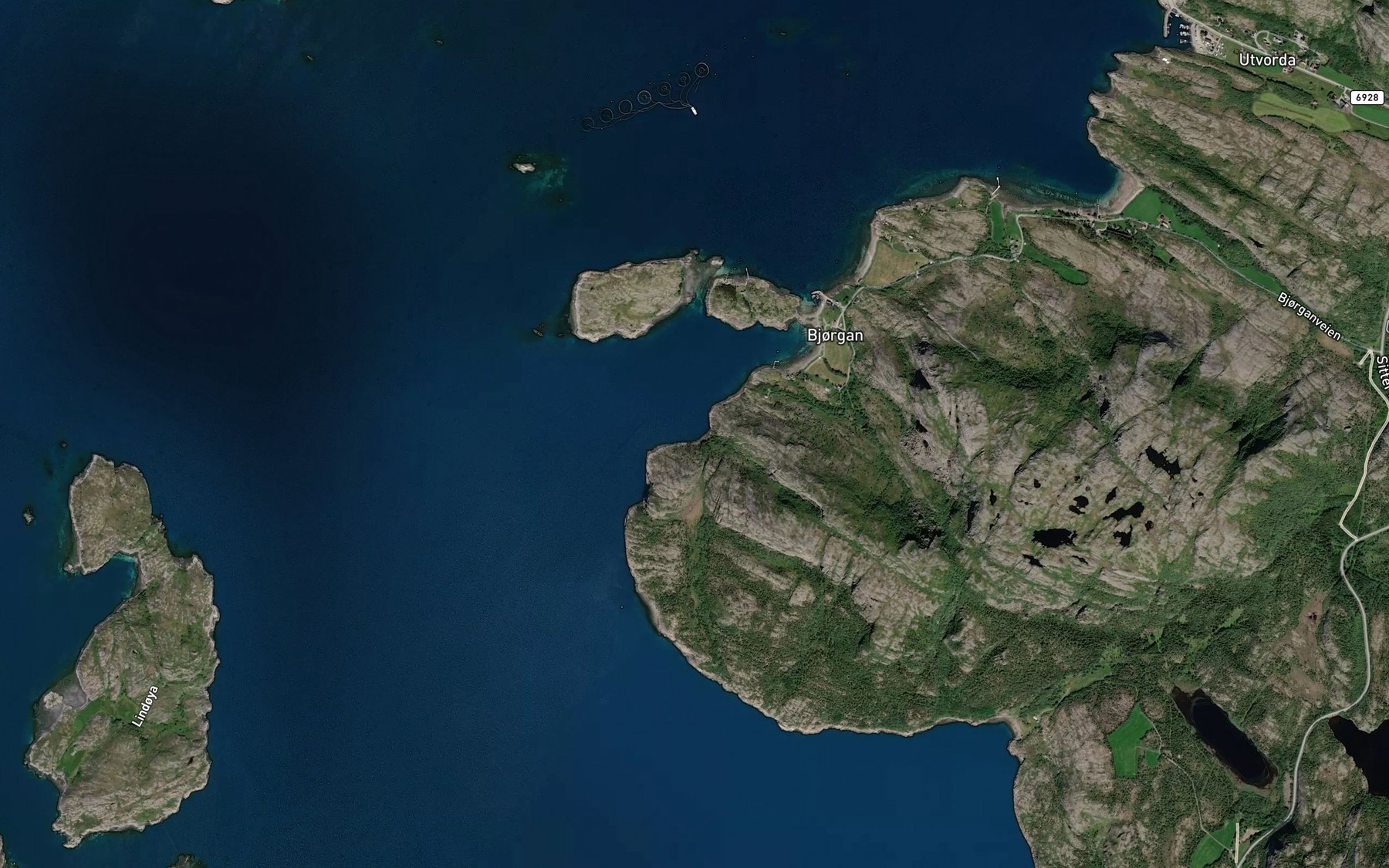 Satellite map of the Urvika