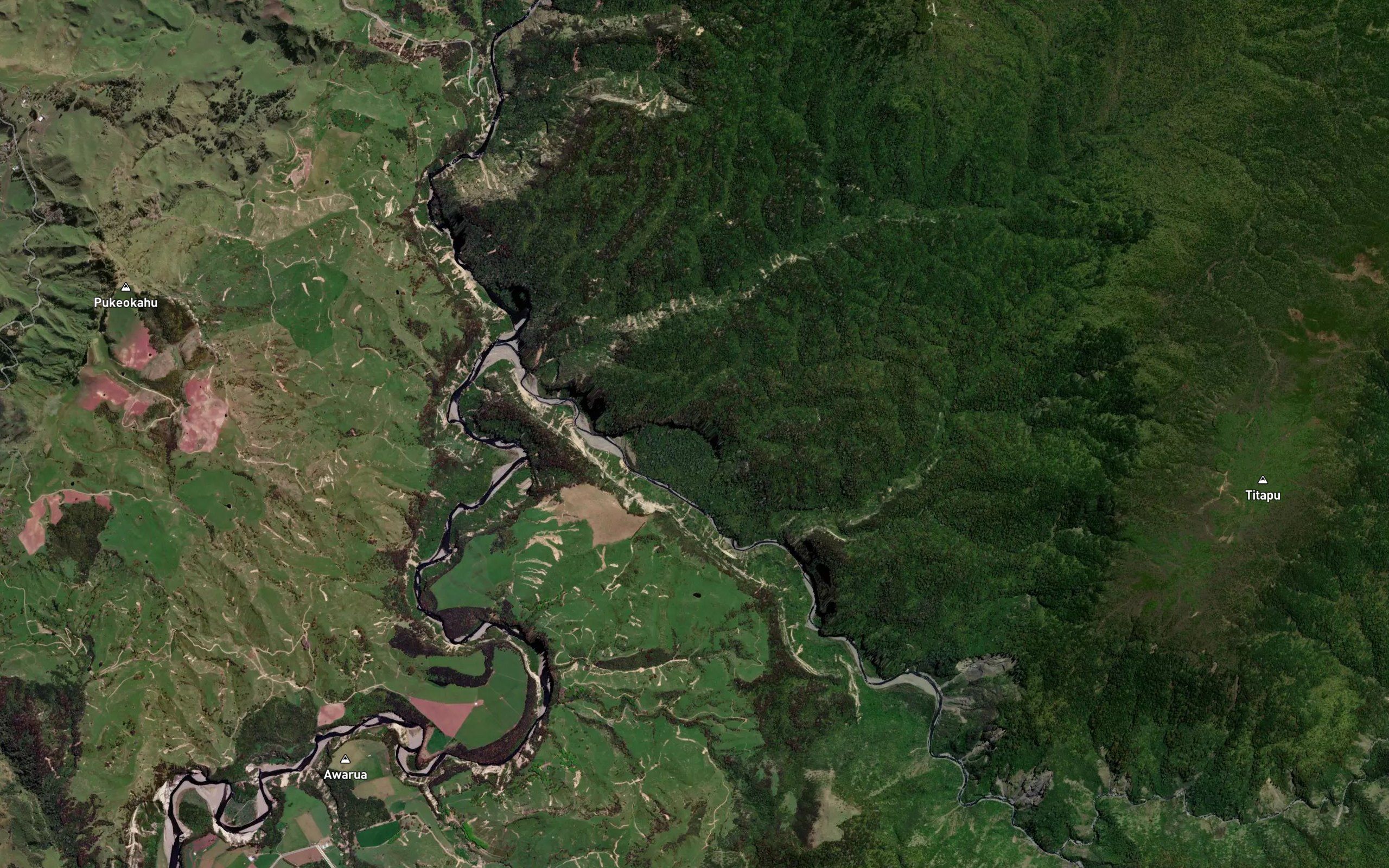 Whakaurekou River
