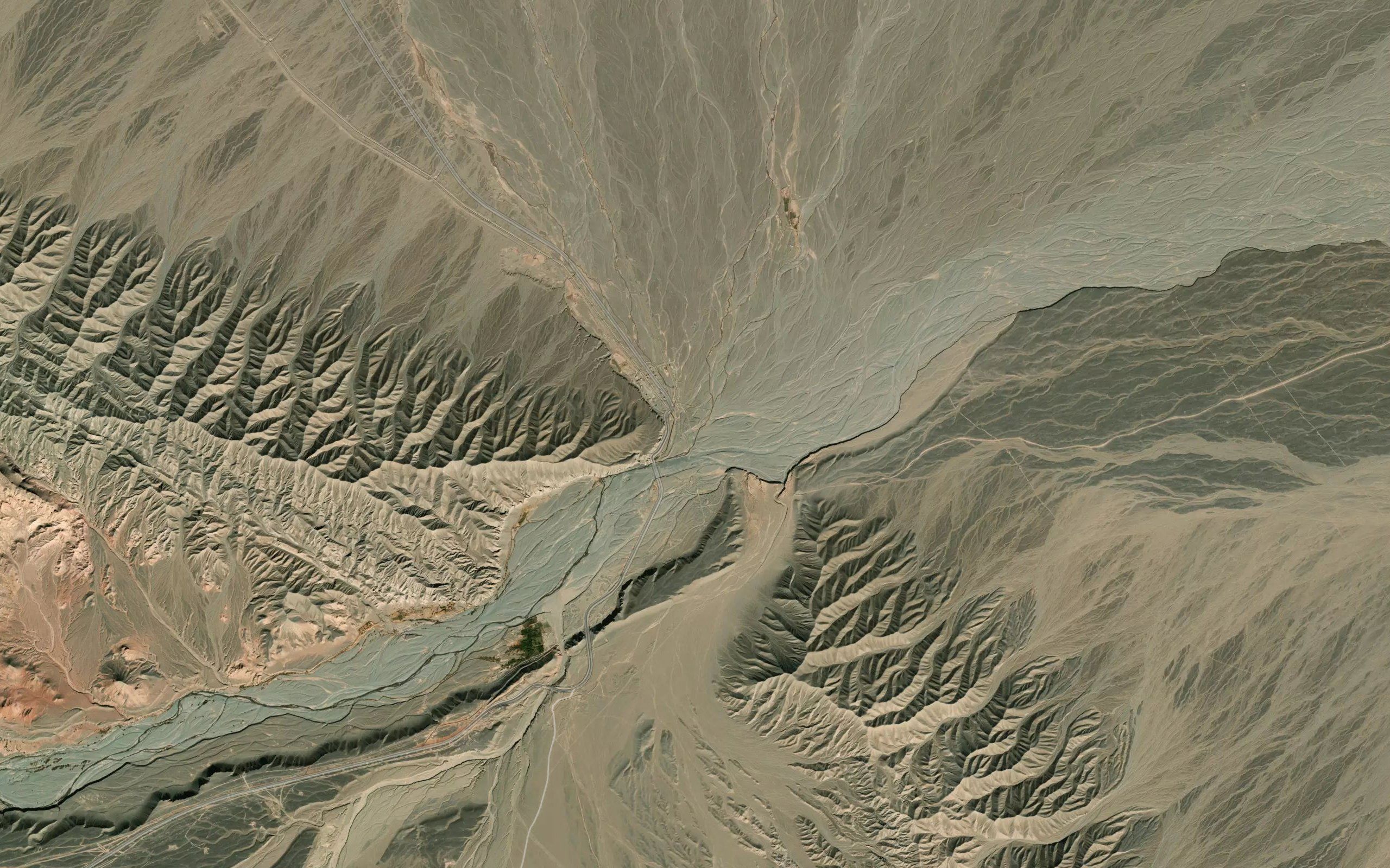 Dahaneh-ye Gezdan
