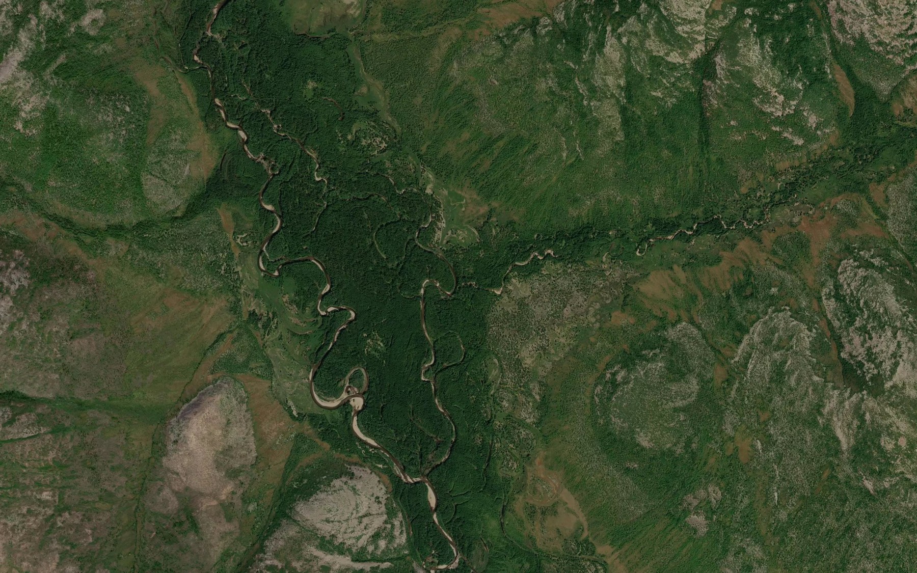 Satellite map of the Kurung-Yuryakh