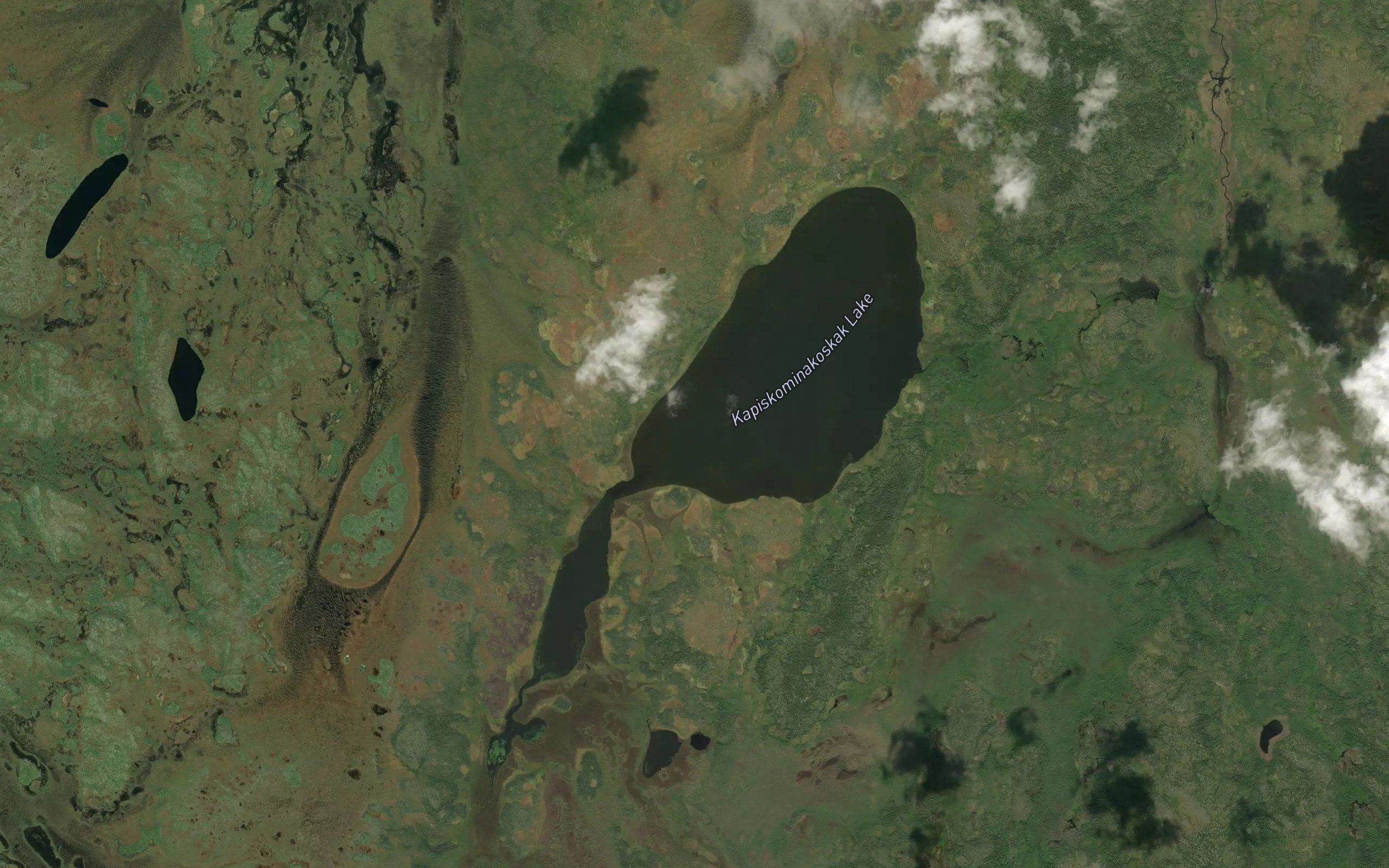 Kapiskominakoskak Lake