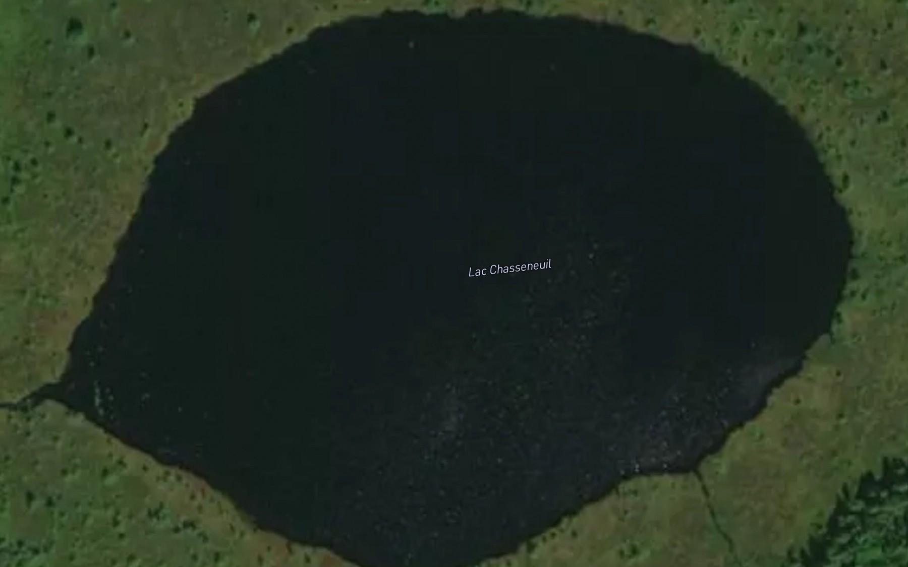 Satellite map of the Lac Chasseneuil