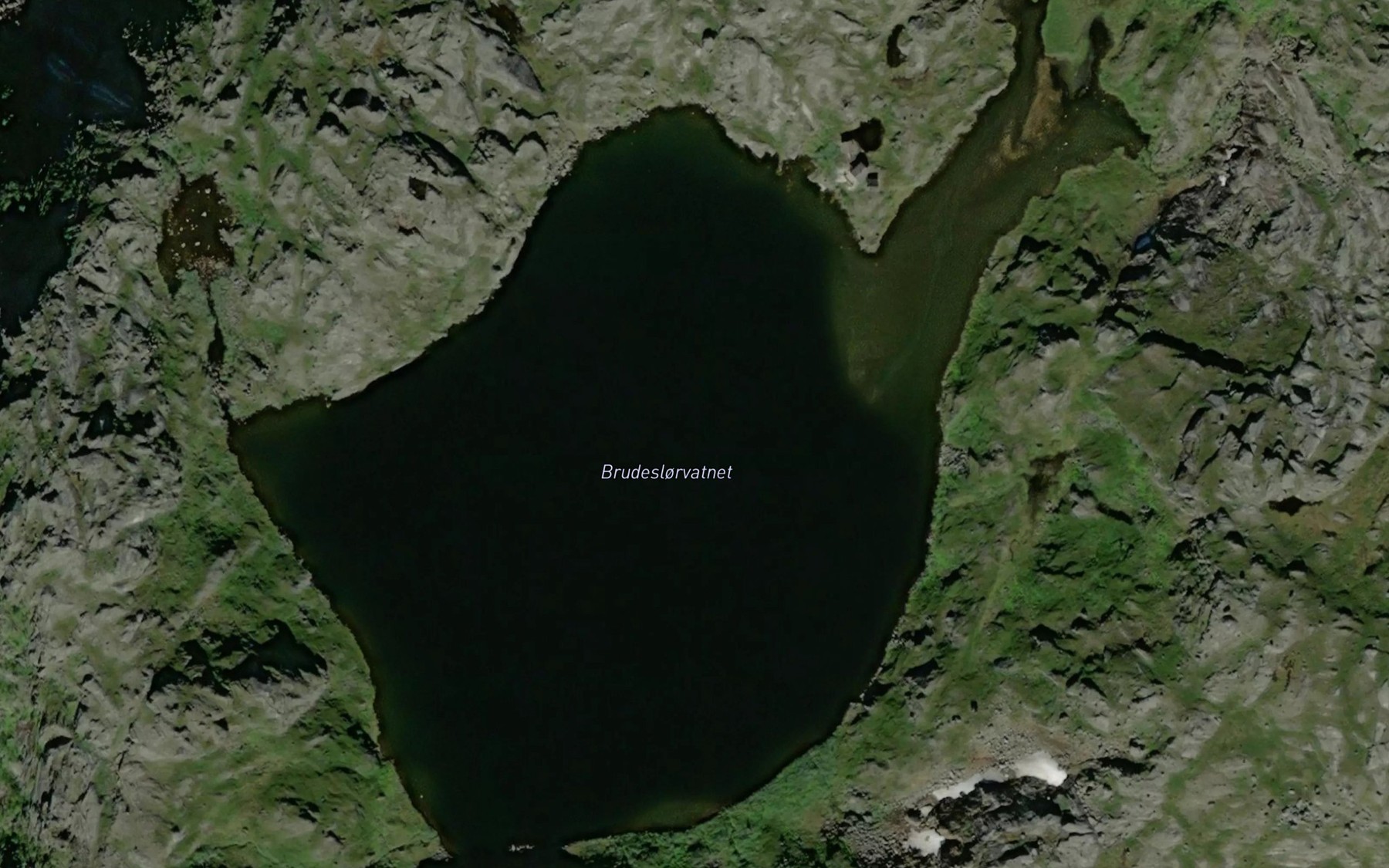Satellite map of the Brudeslorvatnet
