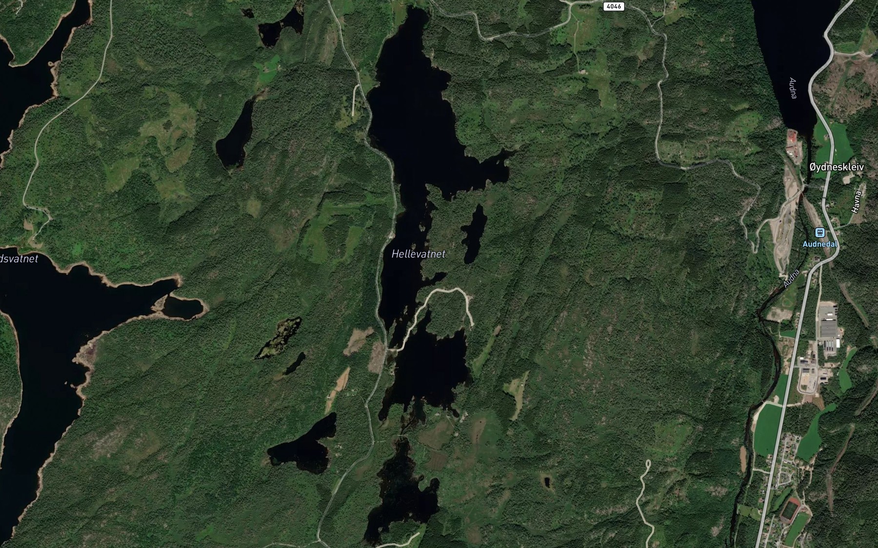 Satellite map of the Hellevatnet