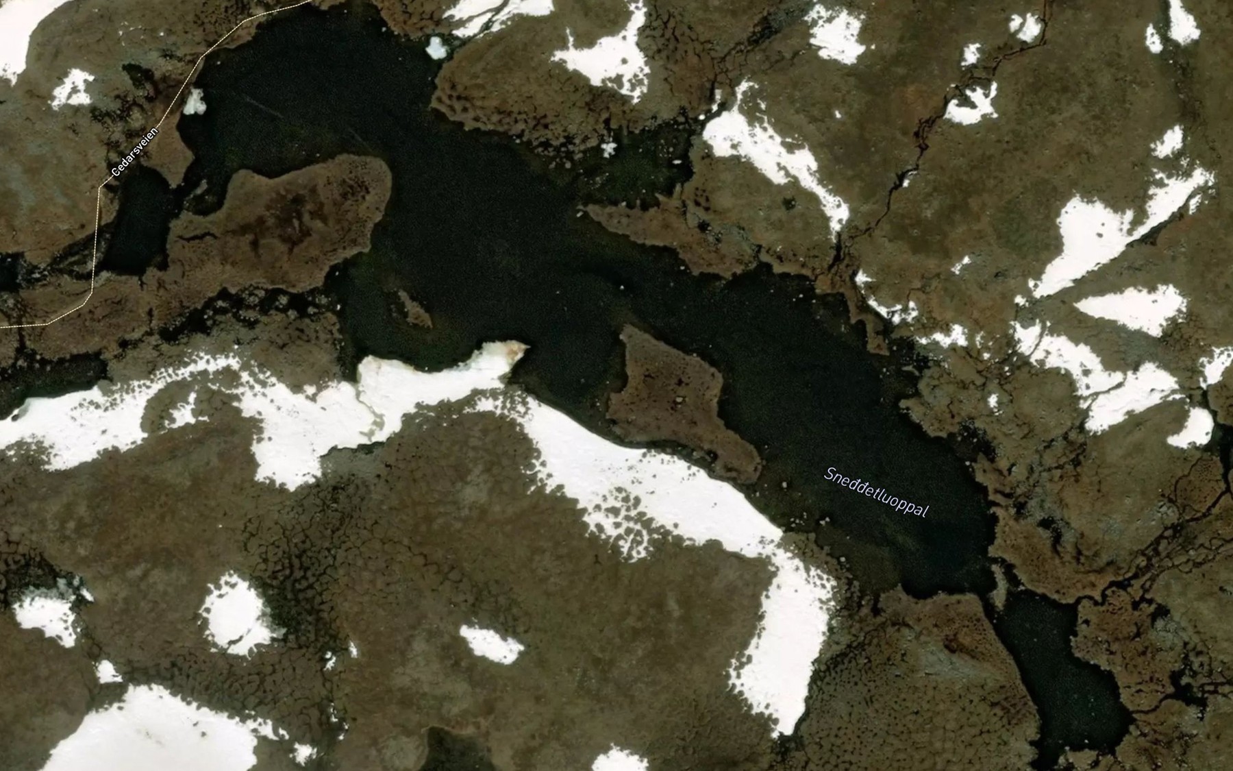 Satellite map of the Sneggetluobbal